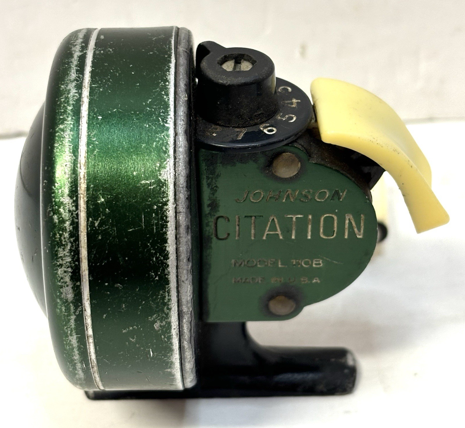 Vintage Johnson Citation Model 110-B Fishing Reel Made in USA
