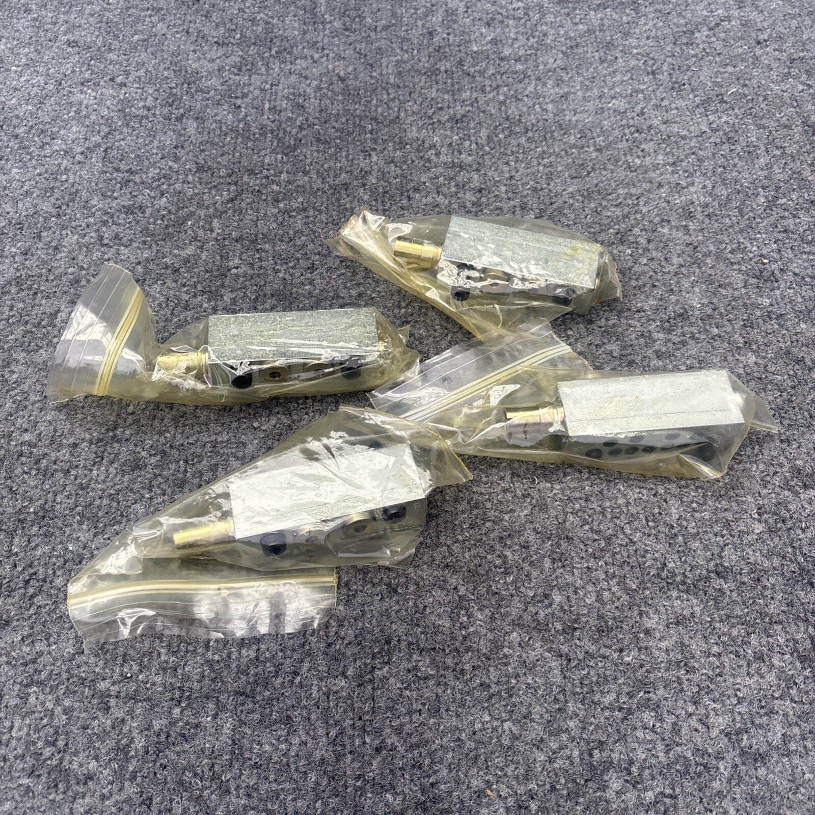 Lube sci SP-20T CRS Lube Divider Block New Other