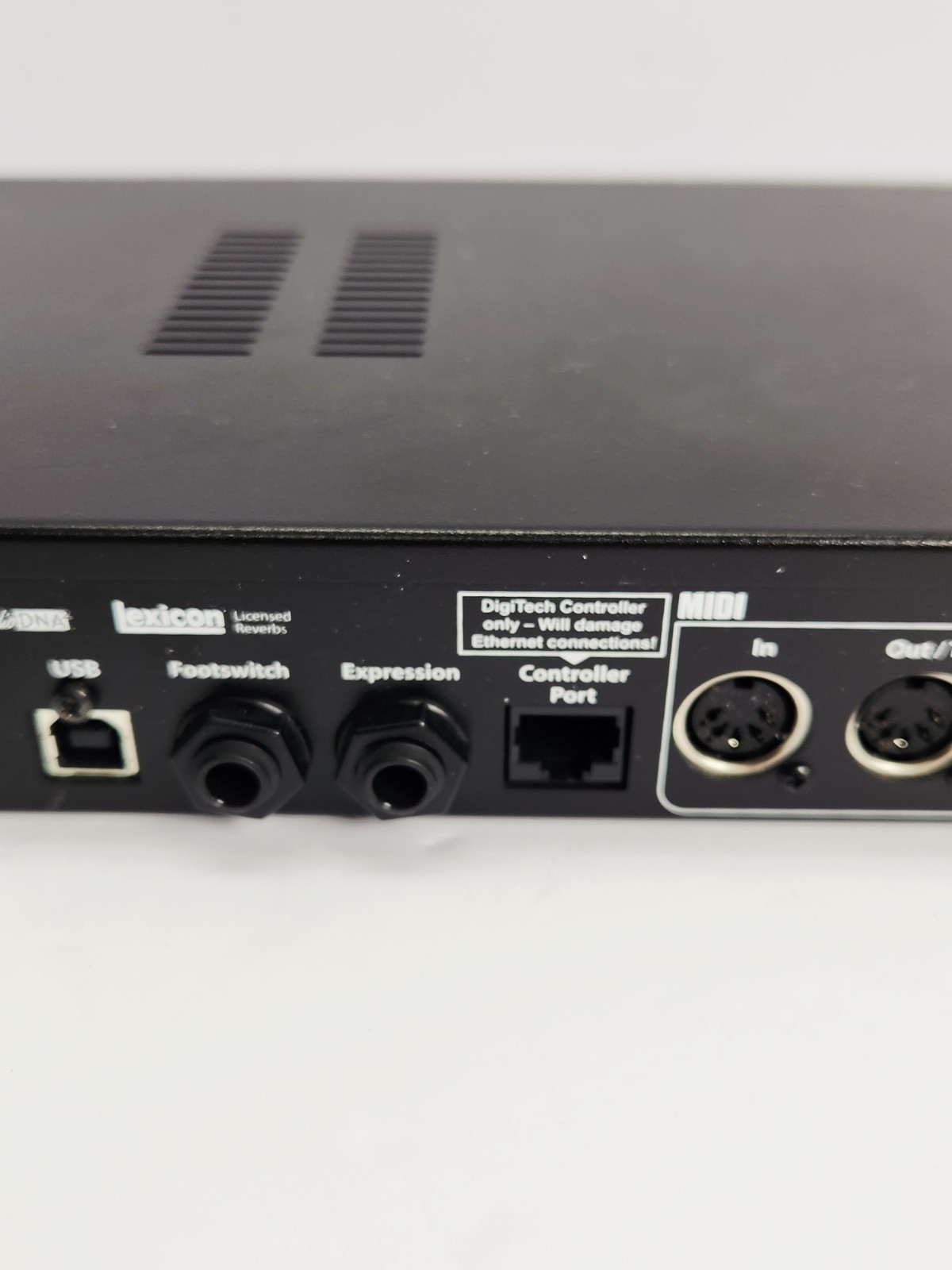 Digitech GSP1101 Multi-Effects Processor with Control 2 Foot Controller Pro Gear