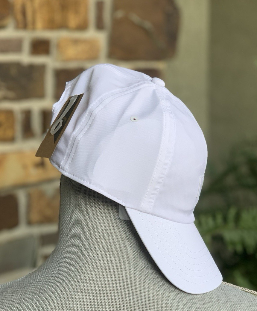 NWT Callaway Women's Training Aid Ultra-Light Weight Hat in White