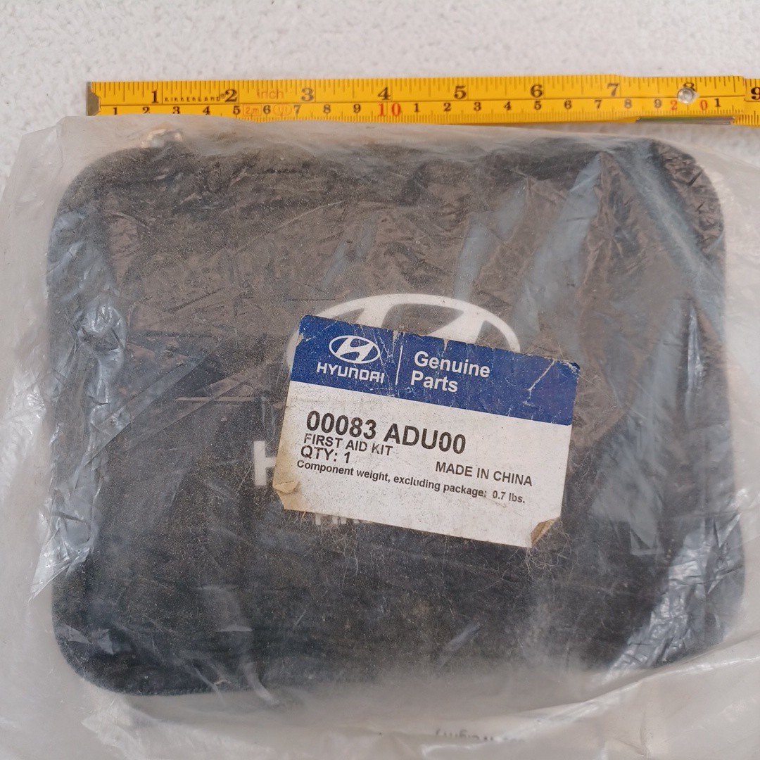 Genuine Hyundai First Aid Kit 00083 ADU00 - New Sealed Auto Safety Kit