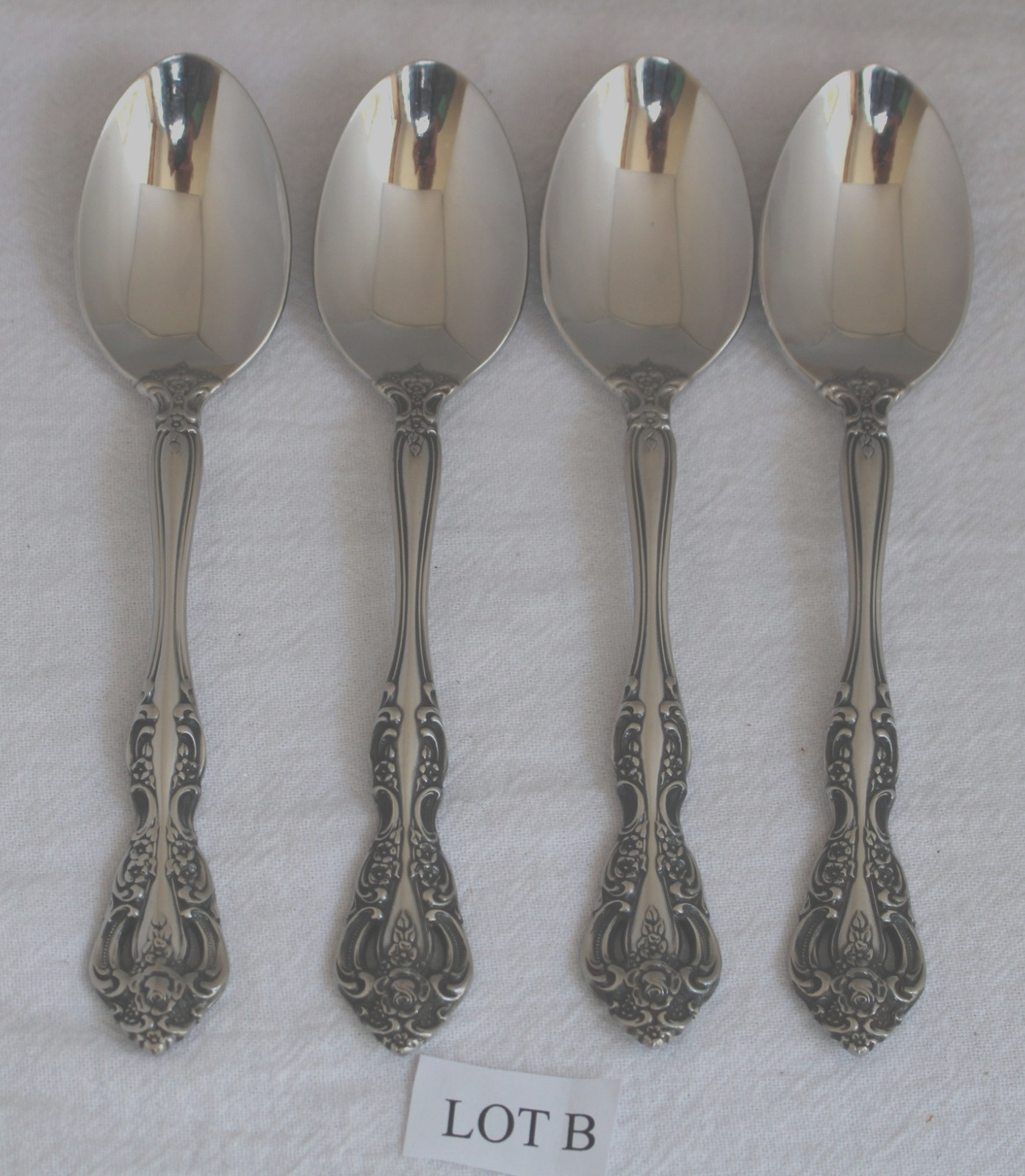 4 Oneida Stainless Cube Michelangelo TEASPOONS