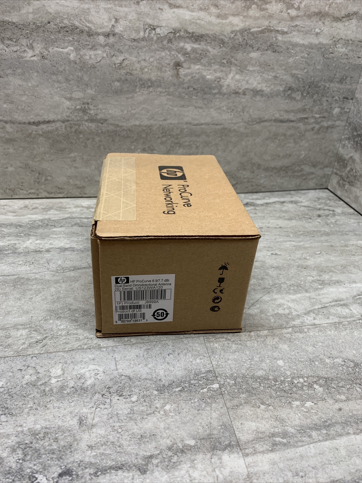 HP J8999A ProCurve 6.9/7.7 dBi Dual Band Omnidirectional Antenna, Brand New