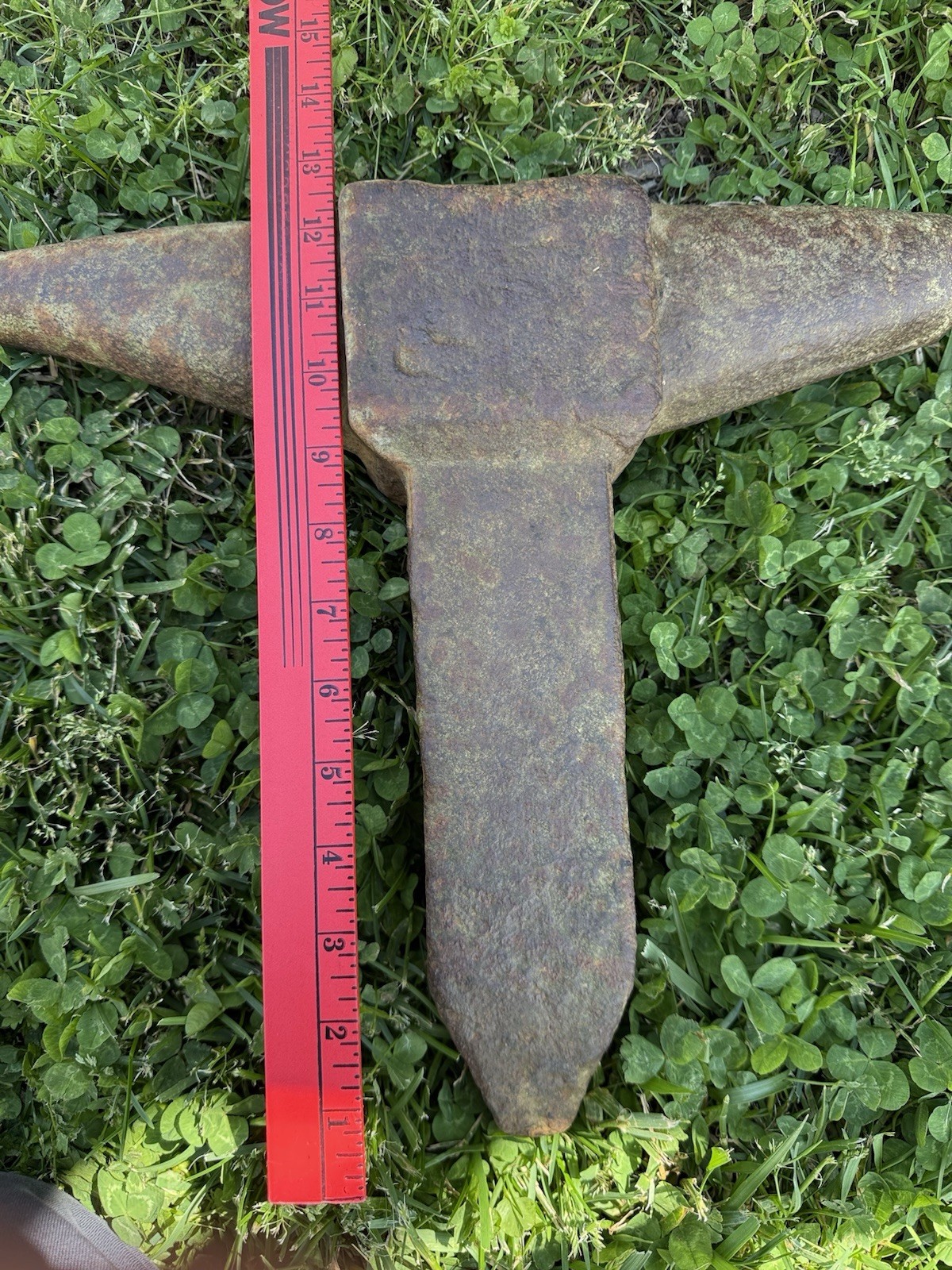 ANTIQUE TOOL PRIMITIVE STAKE STUMP ANVIL BLACKSMITH FORGE 39 Lb 15"
