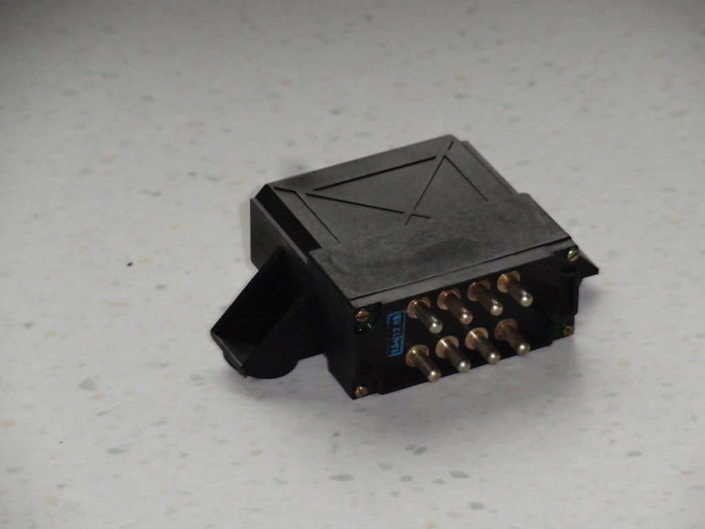 VERY NICE USED ORIGINAL PORSCHE 928 VDO CENTRAL LOCKING CONTROL MODULE