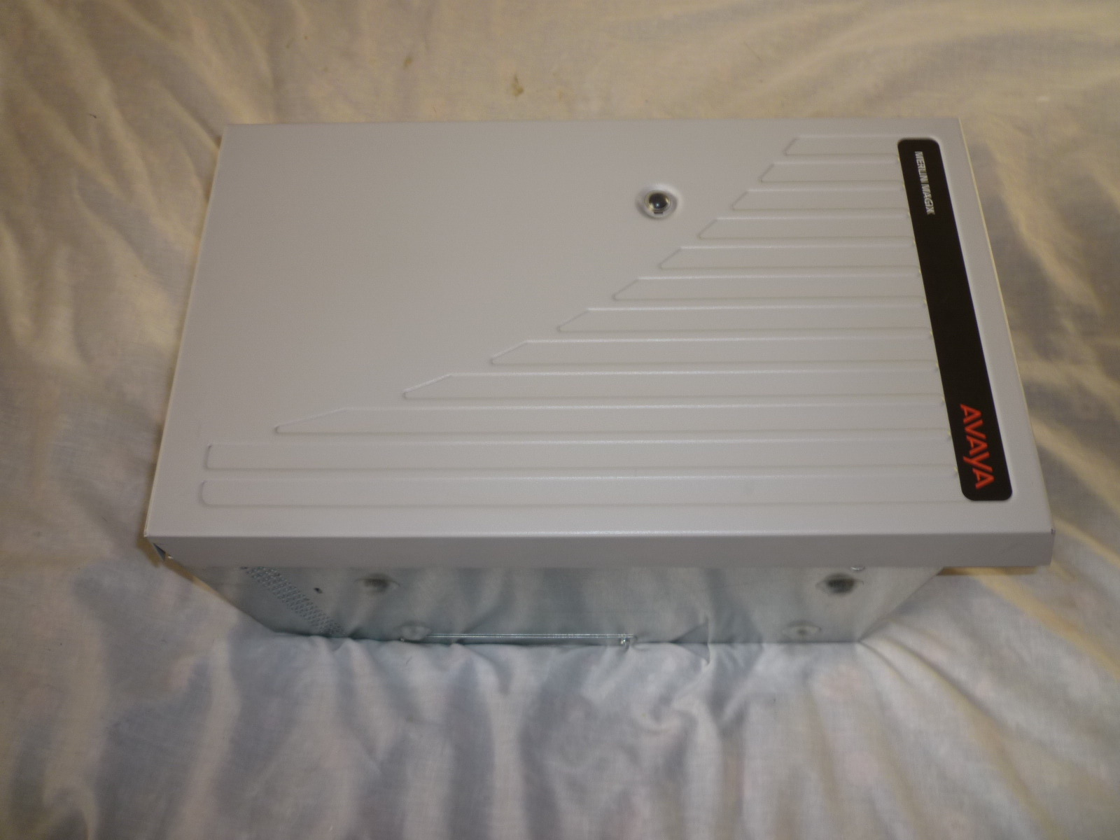 AVAYA MERLIN MAGIX MODEL 515A CONTROL UNIT WITH 617Y33, 617B52