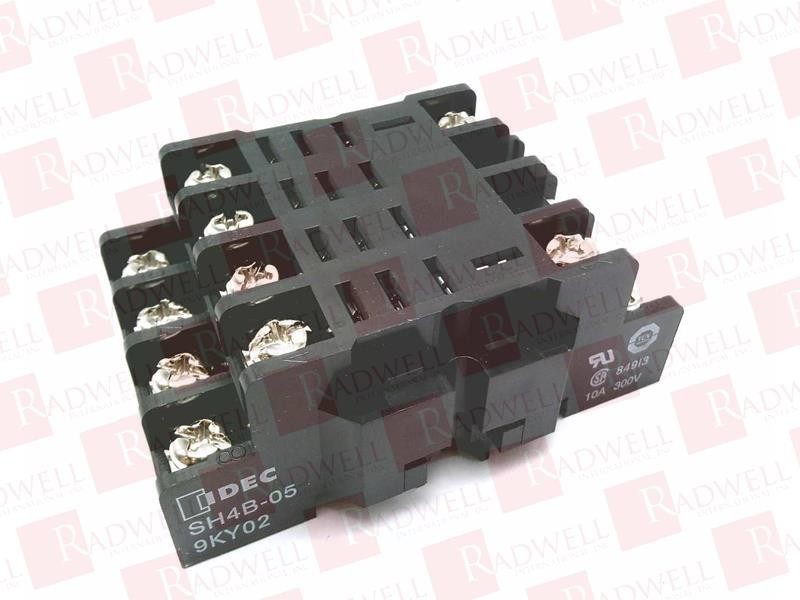 IDEC SH4B-05 / SH4B05 (NEW IN BOX)