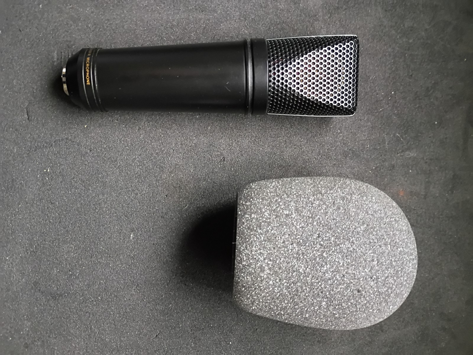 Large Diaphragm Microphone Foam Windscreen NIB NEW Mic Pop Filter