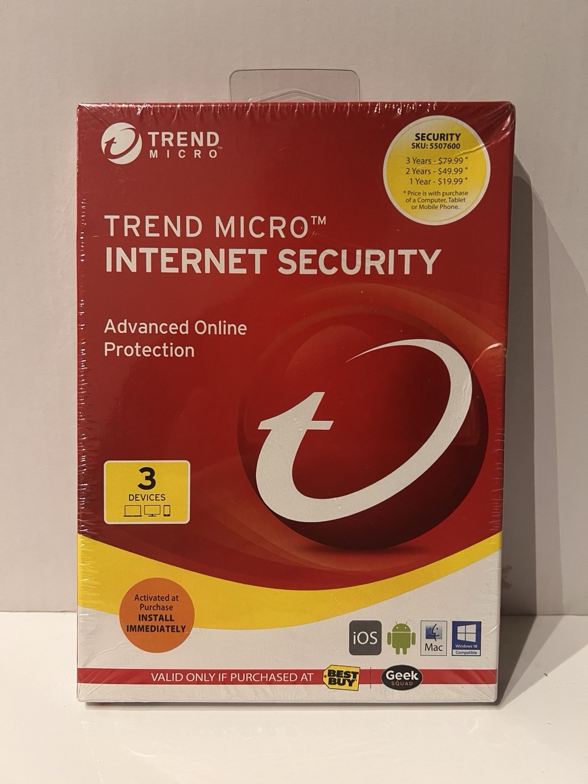 New Trend Micro Internet Security Advanced Online Protection - 3 Devices Sealed