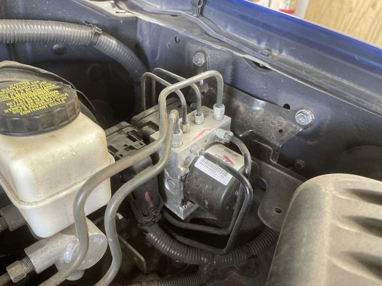 Air Cleaner 4 Cylinder 2.5L Fits 05-19 FRONTIER 1064796