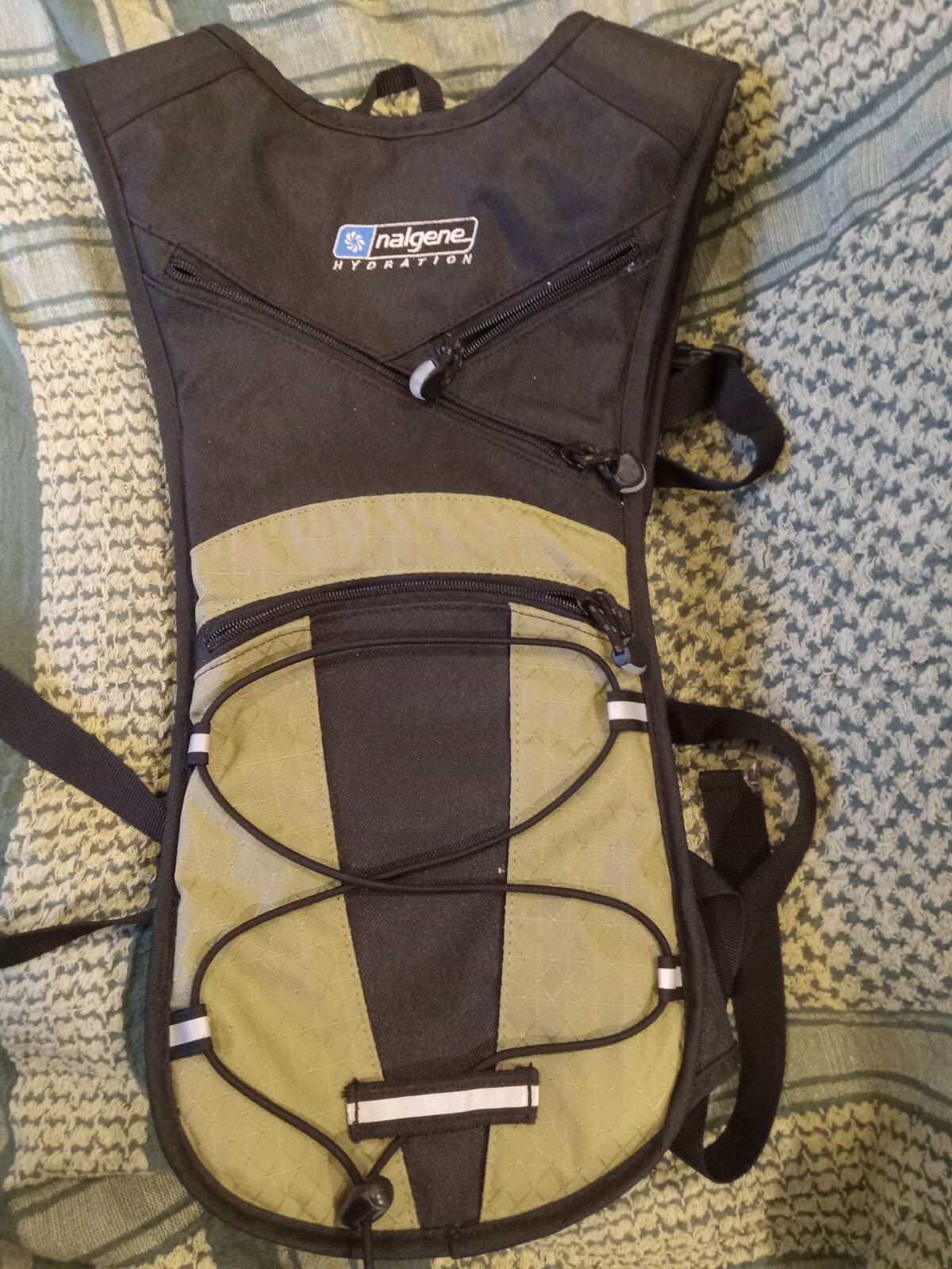 NALGENE  2 LITER HYDRATION PACK - Green - HIKING/MTB/E-BIKE BACKPACK ONLY   U