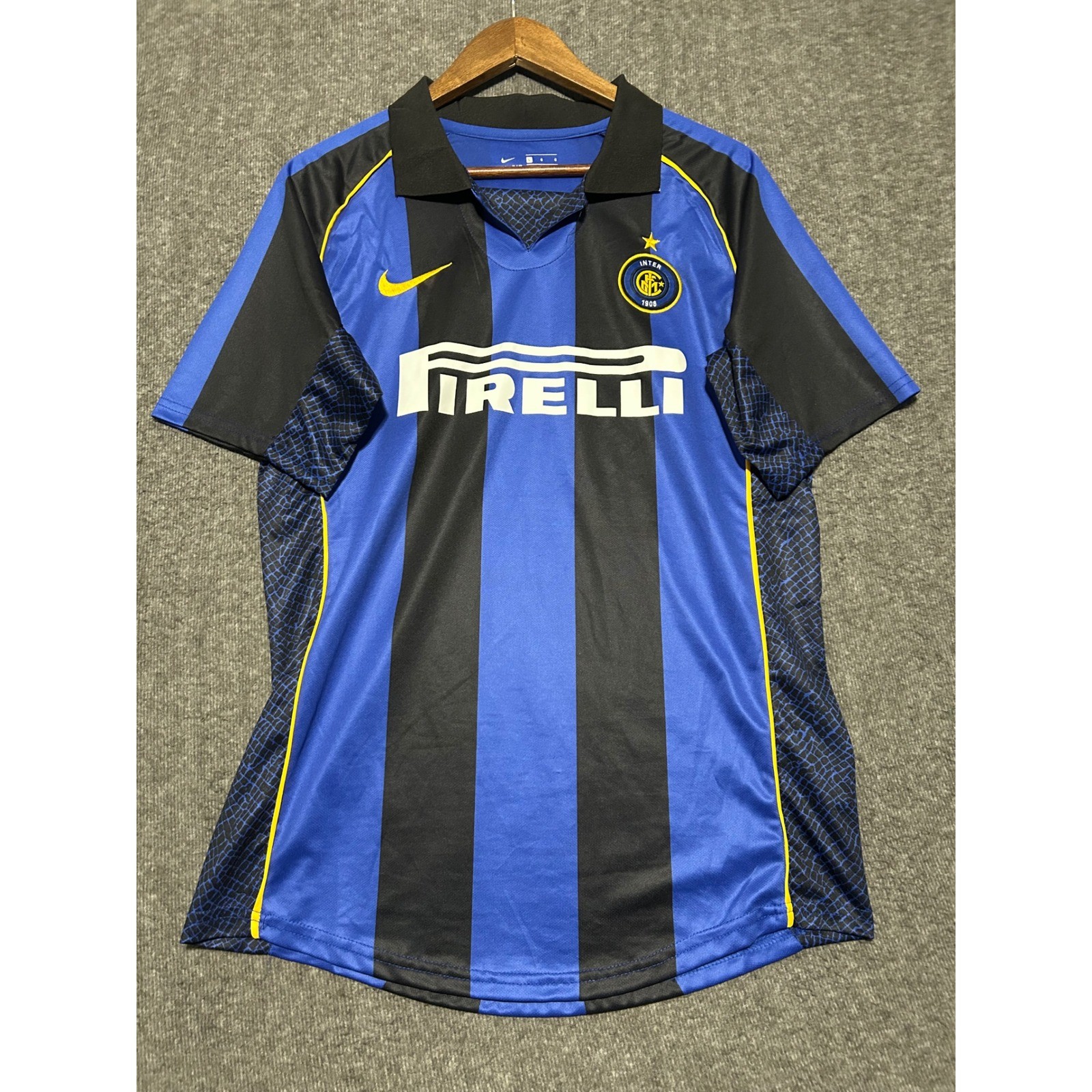 Nike Inter millan soccer jersey mens Large futbol italy serie A dri fit