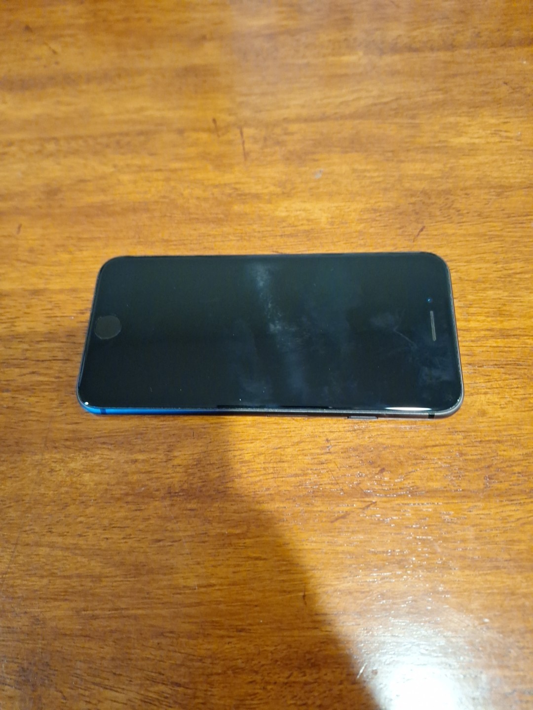 Apple iPhone 8 - 32Gb - PARTS ONLY