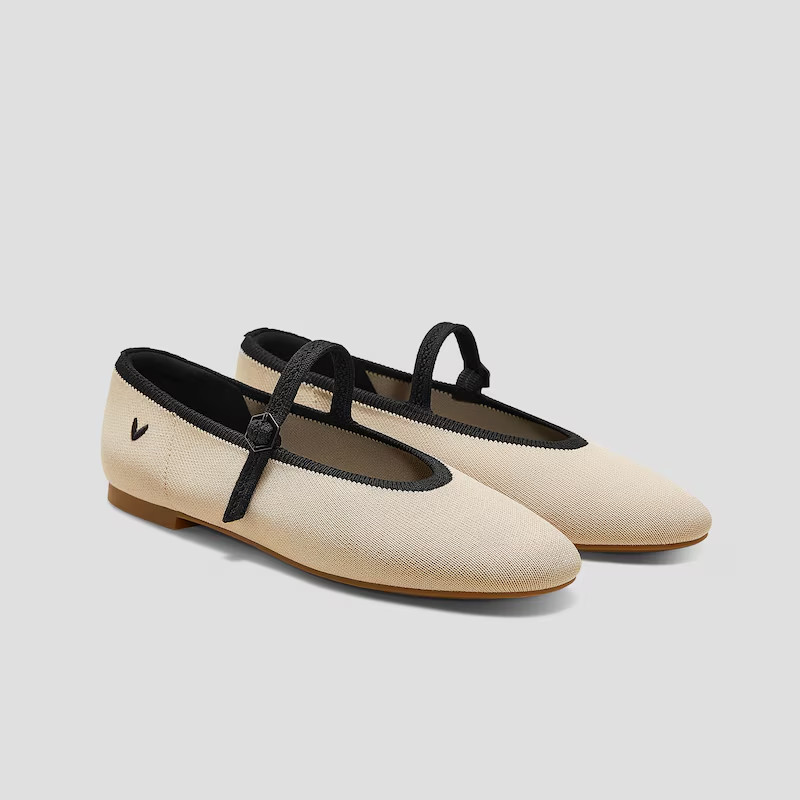 Vivaia Women's Almond-toe Mary Janes AdaptAll - No Import Fees