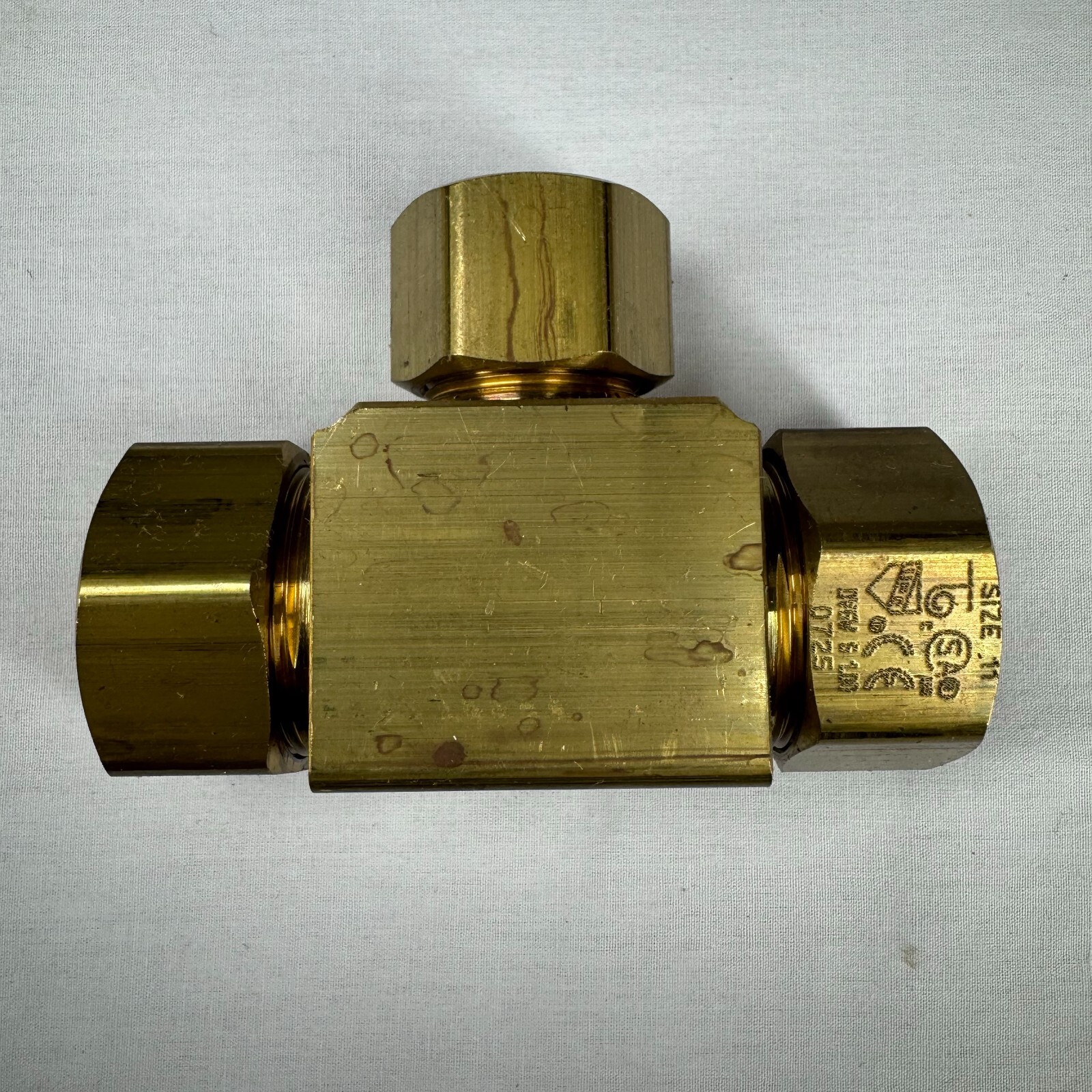 GASTITE XRT-11-11-8-6 3/4 X 3/4 X 1/2 TEE QTY 6