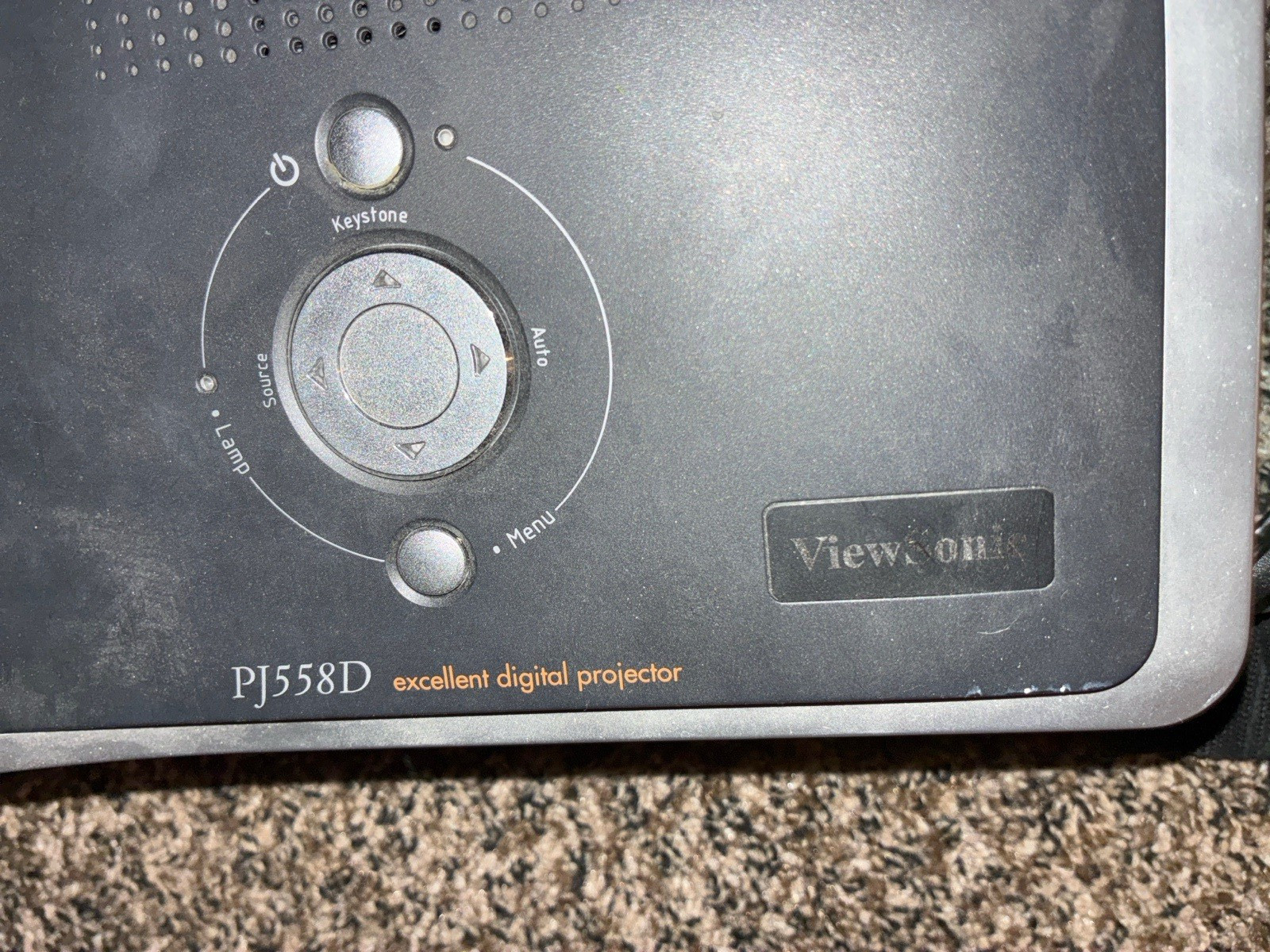 ViewSonic PJ558D DLP Desktop Projector 2000 ANSI 800x600 4:3 Case VGA