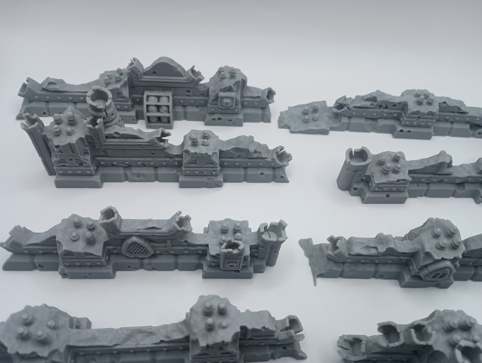 War Torn Sector 75 Modular Sci-Fi Ruined Wall Set -32mm Scale -Terrain