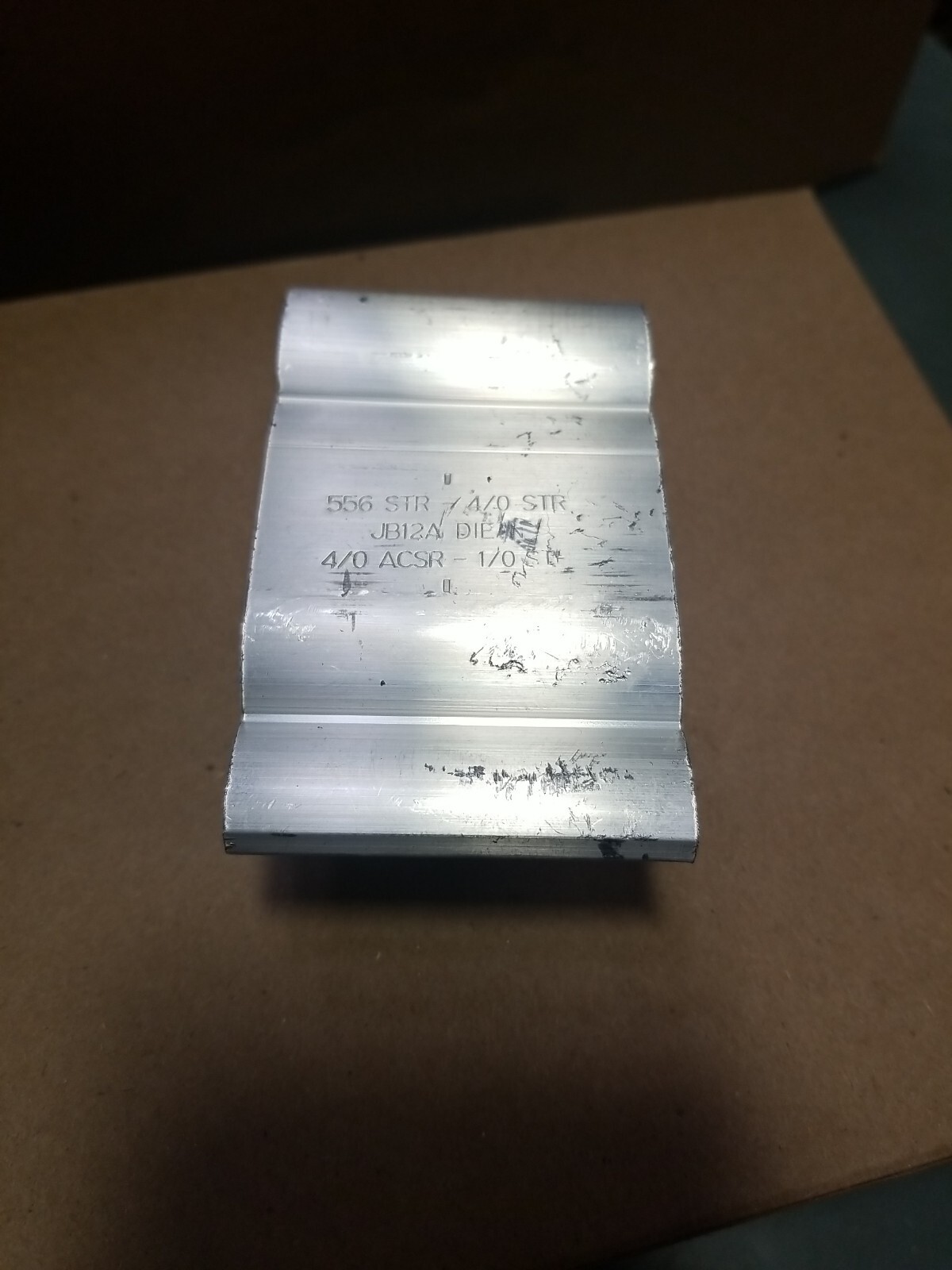 10 -PACK THOMAS & BETTS BLACKBURN WR835 WIDE RANGE COMPRESSION CONNECTOR H-TAP