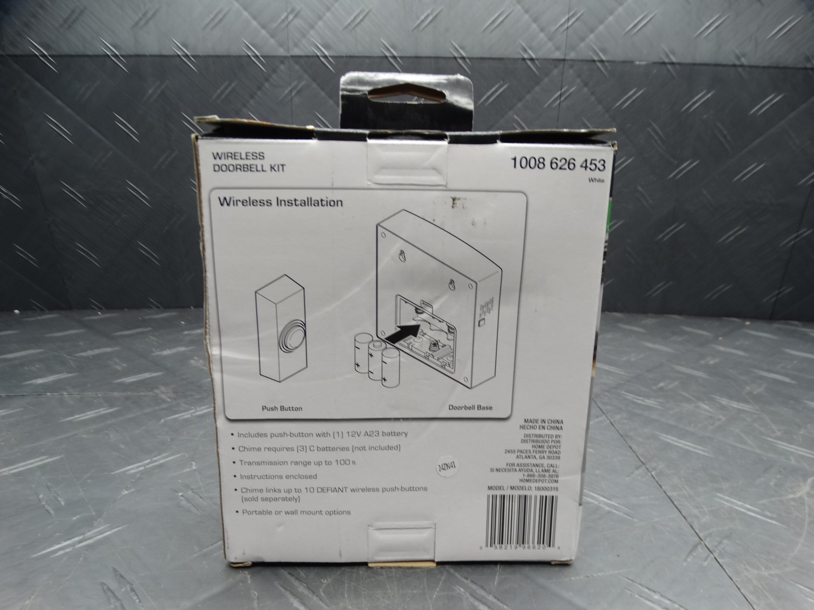 Defiant Wireless Doorbell Kit Chime & Push Button 18000315