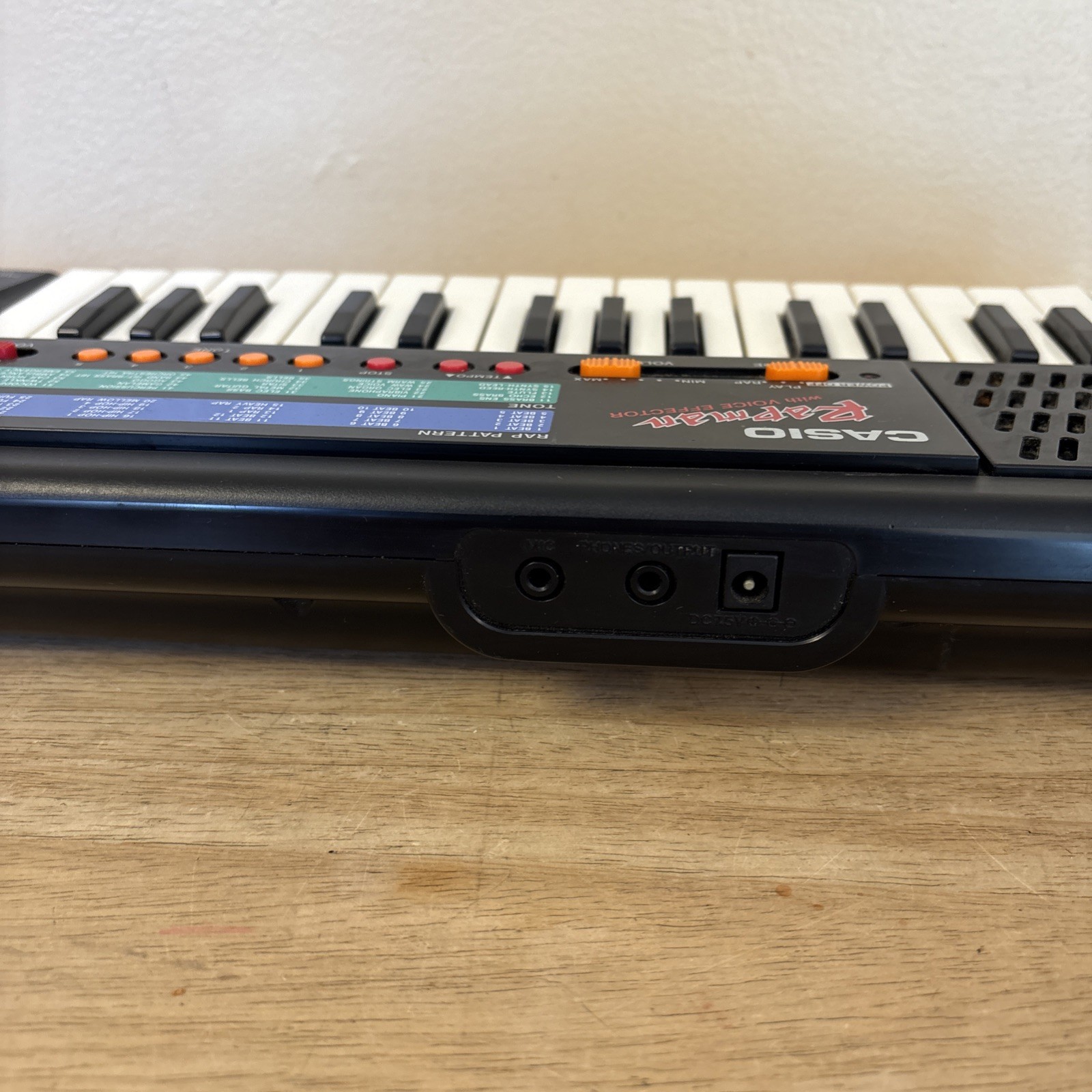 Vintage 1991 Casio Rapman Rap-1 Electronic Keyboard Voice Effector Working READ