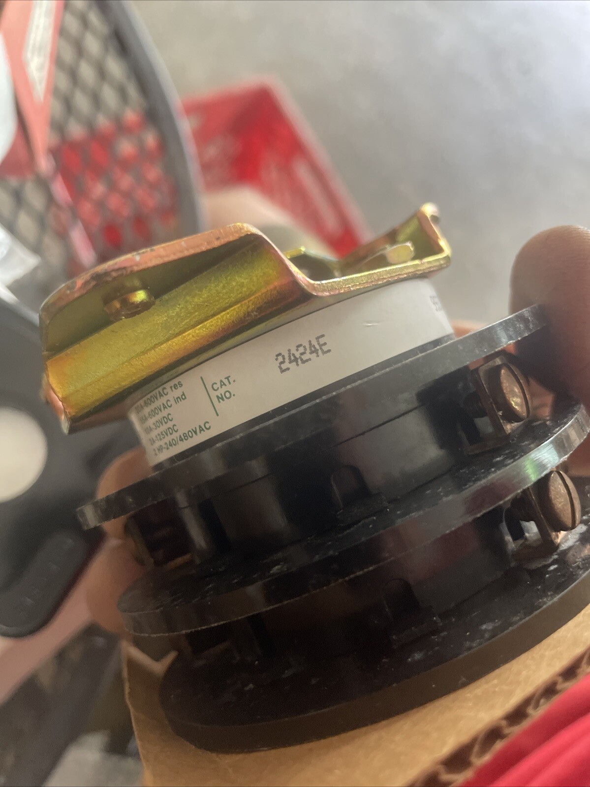 Electroswitch 2424E Rotary Synchroscope Switch 20A-600VAC (NO HANDLE )