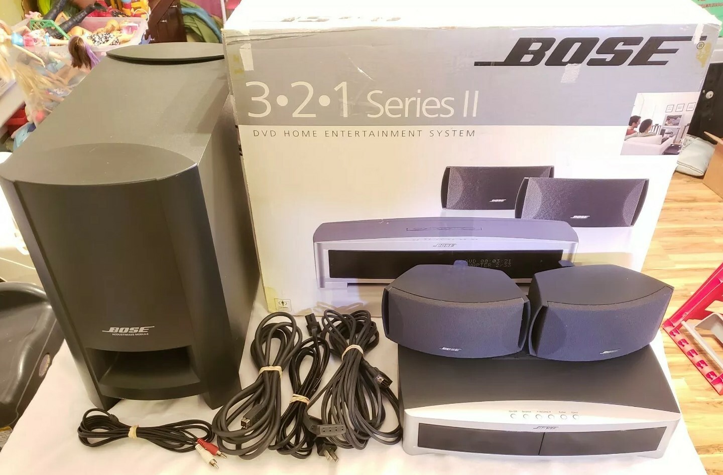 Bose 3-2-1 Series II DVD/CD/Radio Home Theater System w/ Original Box *NO Remote