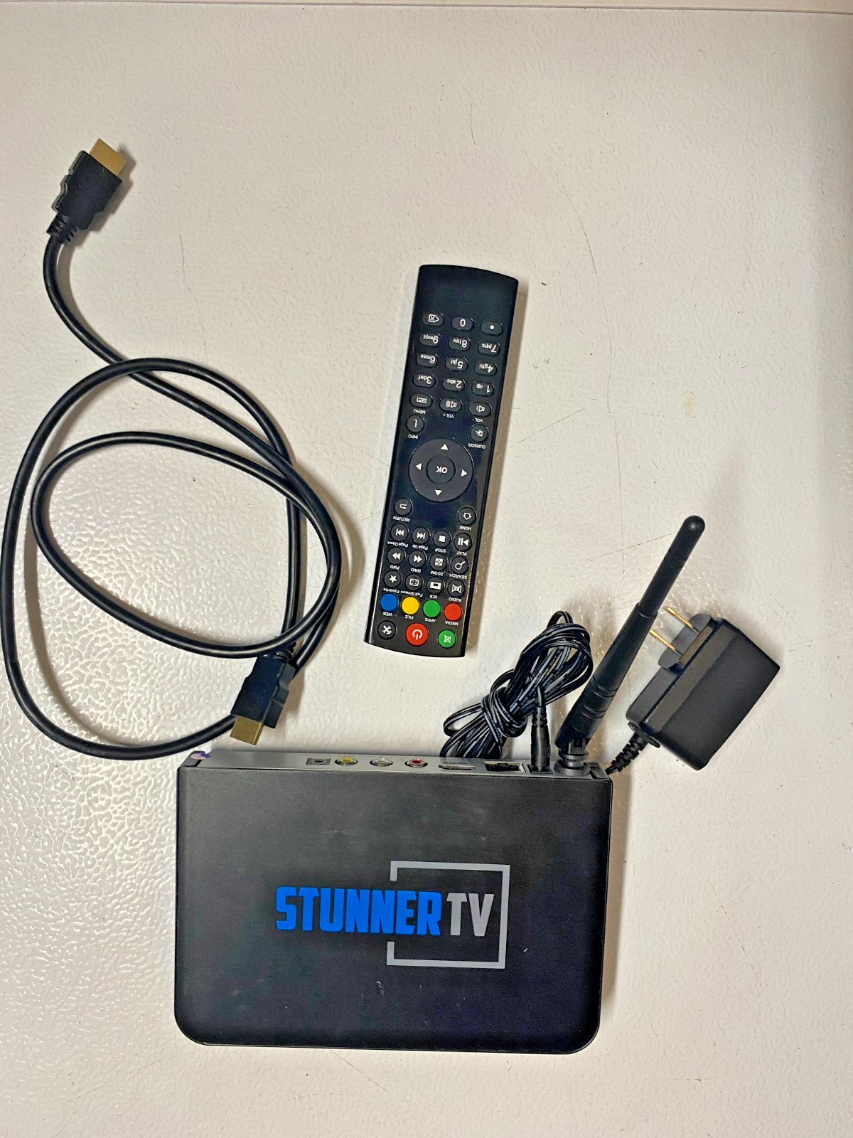 ZOOMTAK Stunner TV Octa Core Android TV Box LOT OF 2 + MAGG Tv Android Box USED