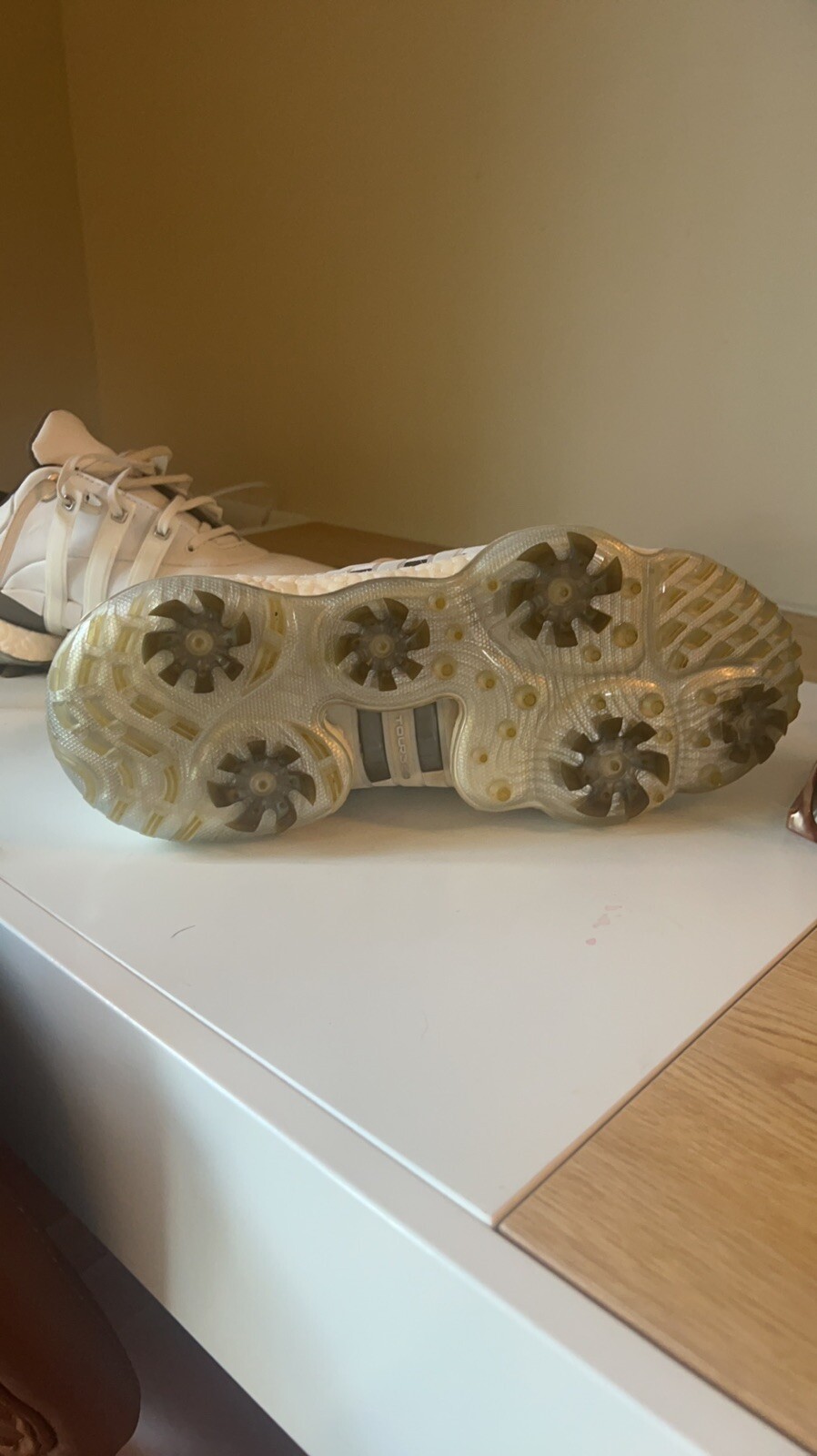 adidas golf shoe
