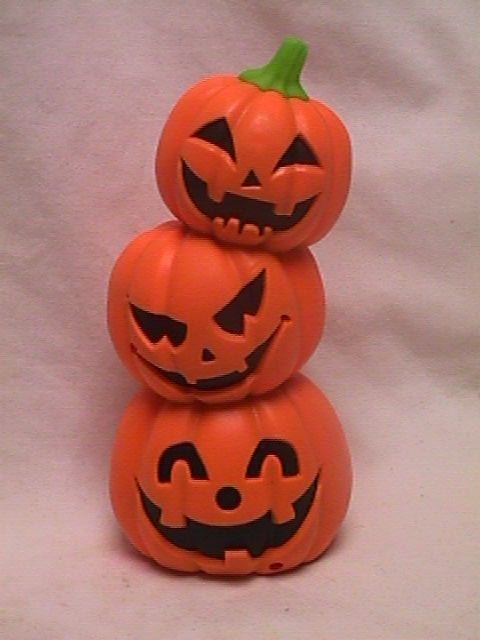 PUMPKINS Light up Sound PLASTIC FIGURE motion sensor evil laugh happy halloween