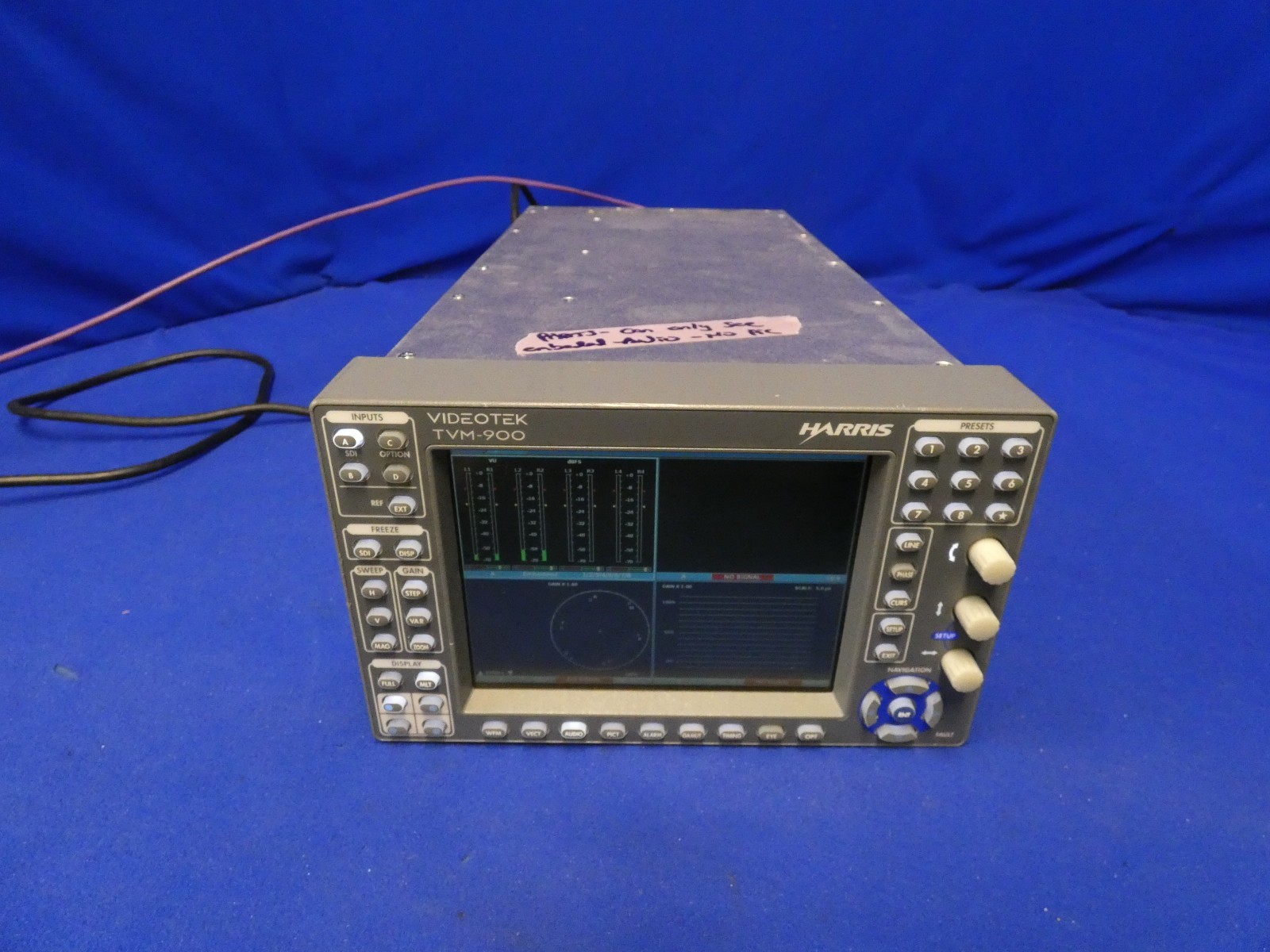 Harris Videotek TVM-900 Waveform/Vector Monitor for Parts (NO Signal/Picture)
