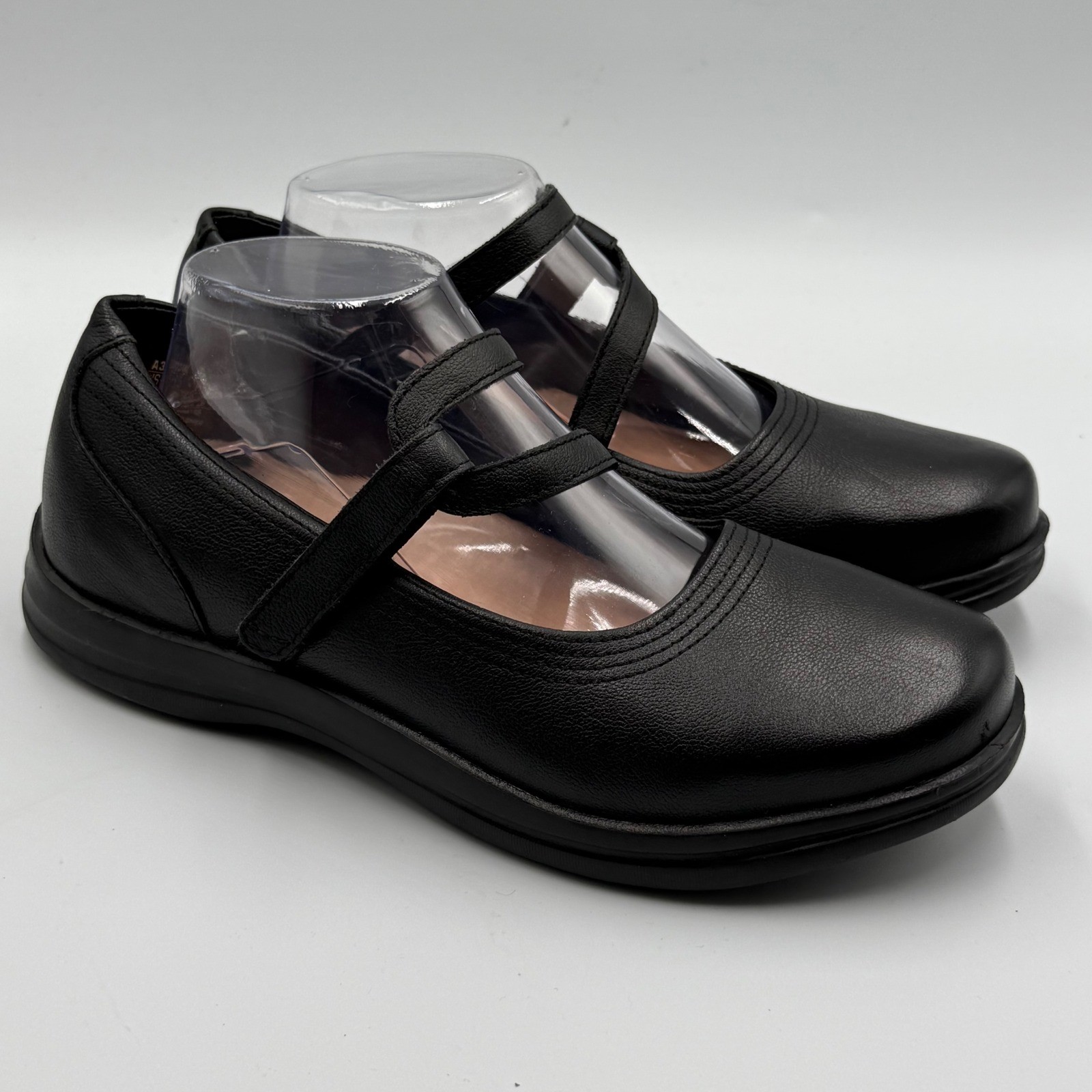 Apex Mary Jane Shoes 8.5 Wide Black Leather Double Strap Slip Resistant A300W