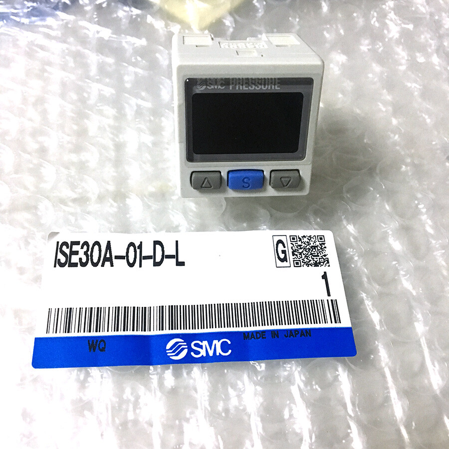 SMC ISE30A-01-D Digital Display Vacuum Pressure Sensor New