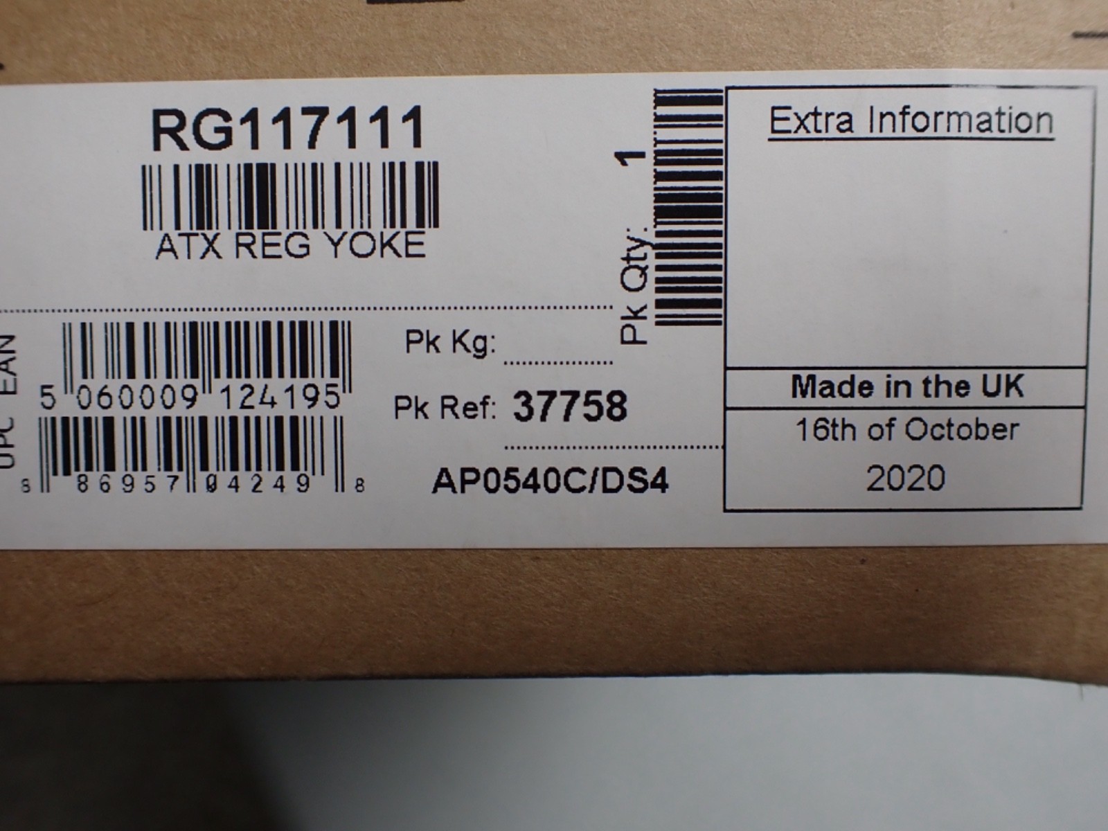 Apeks ATX 40 Regulator, Yoke New