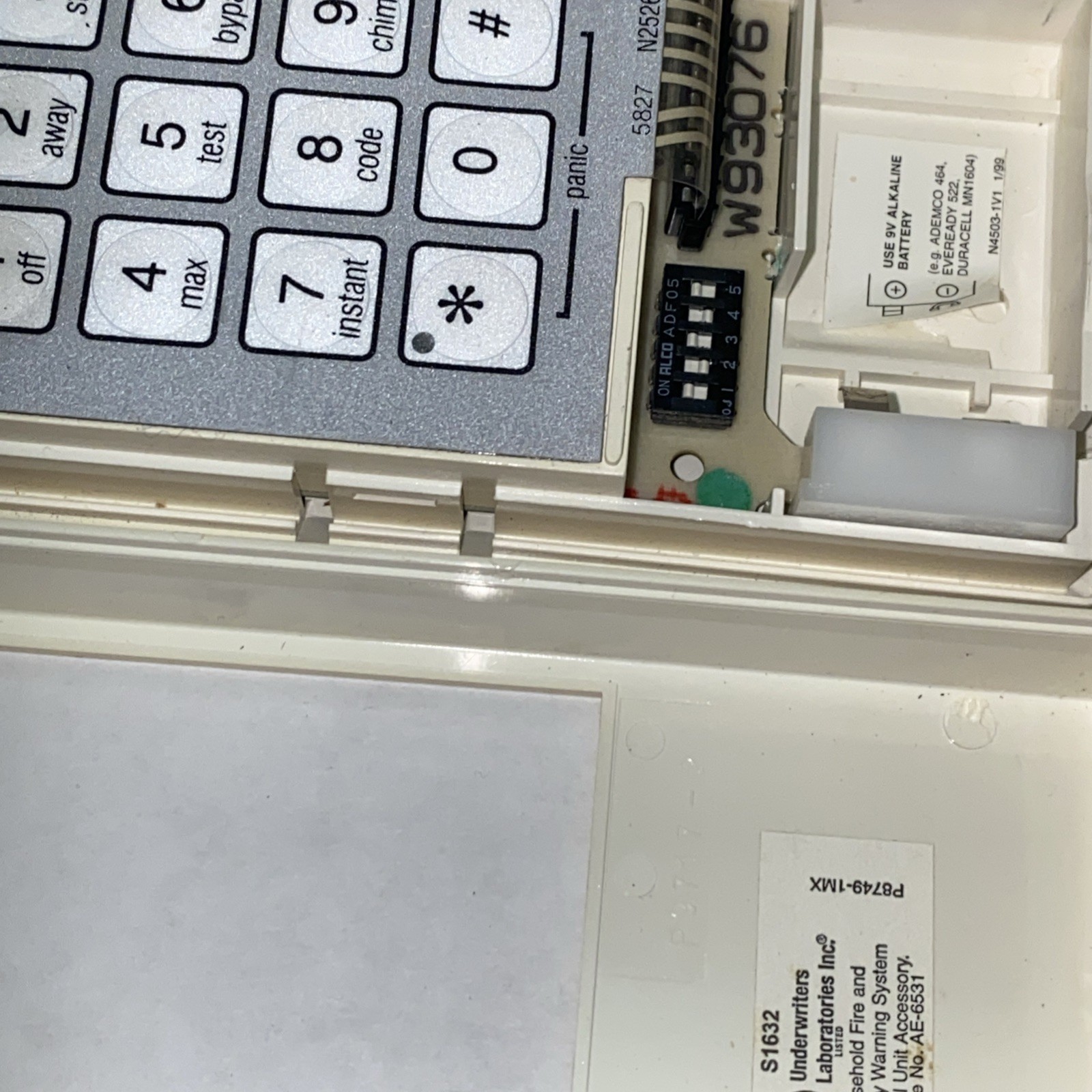 Ademco 5827 Home Security System Wall Mounted Remote Wireless Keypad