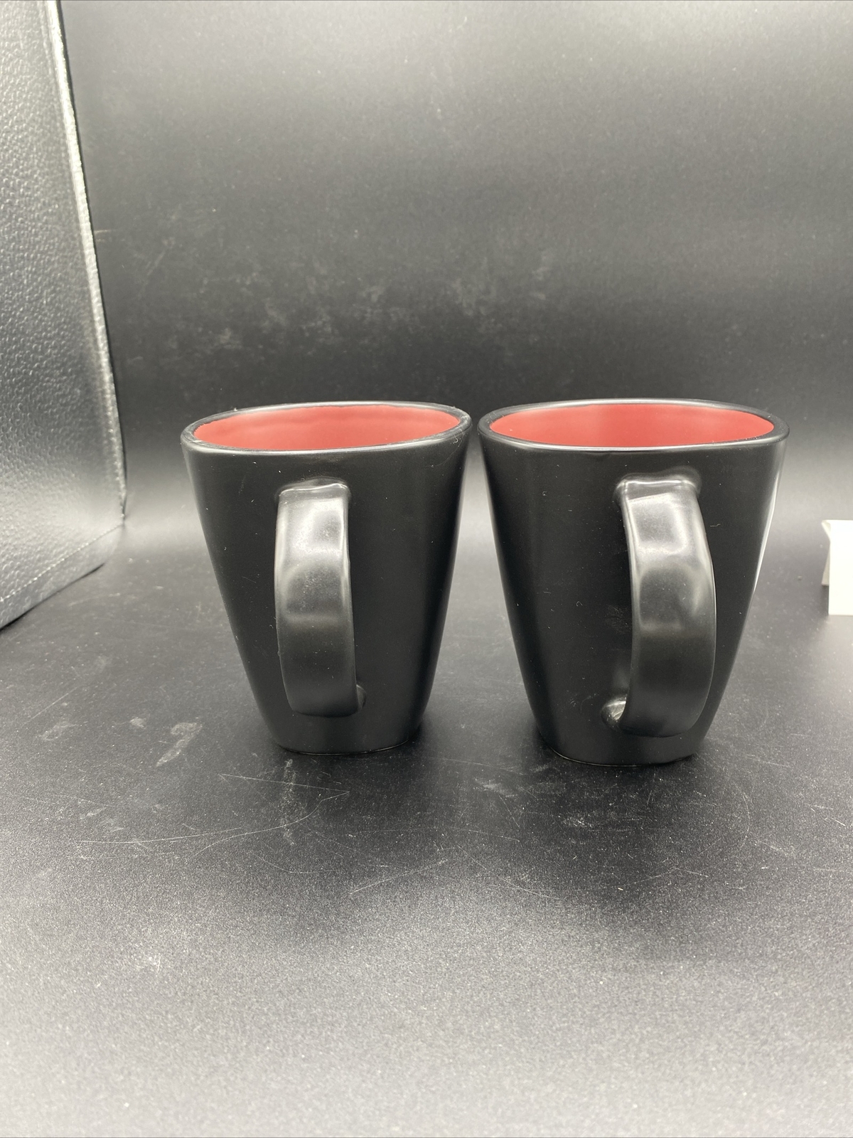 Gibson (TWO) ELITE Square COFFEE CUP/MUGS Red Inside Black Outside