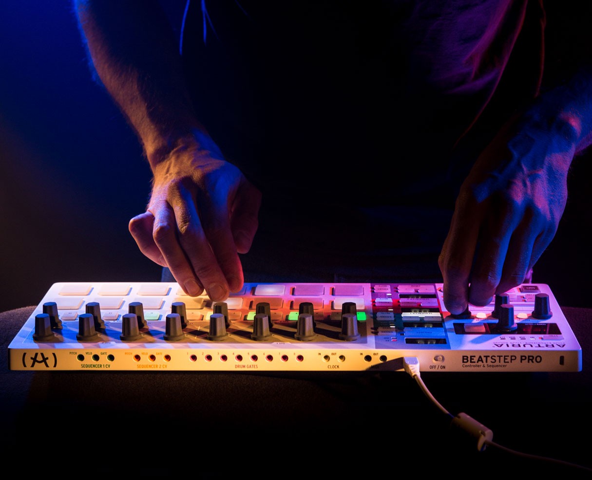 Arturia BeatStep Pro Drum Machine Step Sequencer