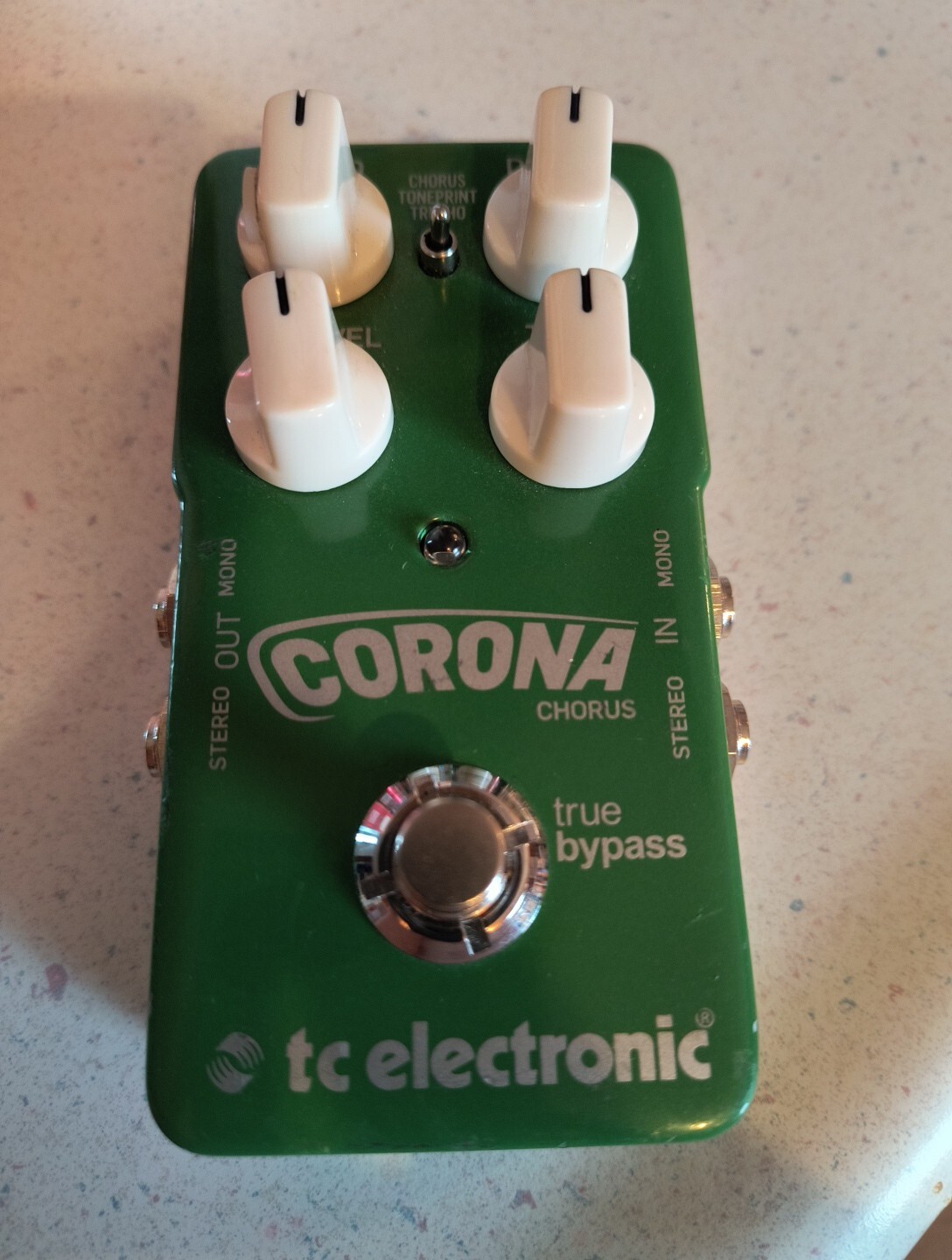 TC Electronic Corona Chorus Guitar Effect Pedal