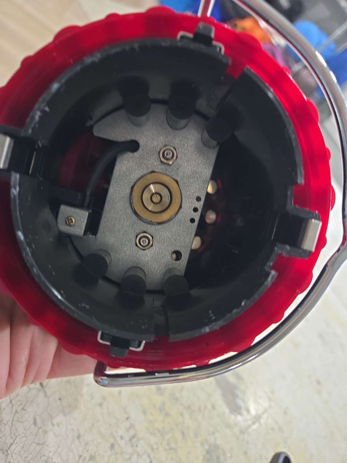 Glowmaster Deluxe Gas Lantern GML-929 Red