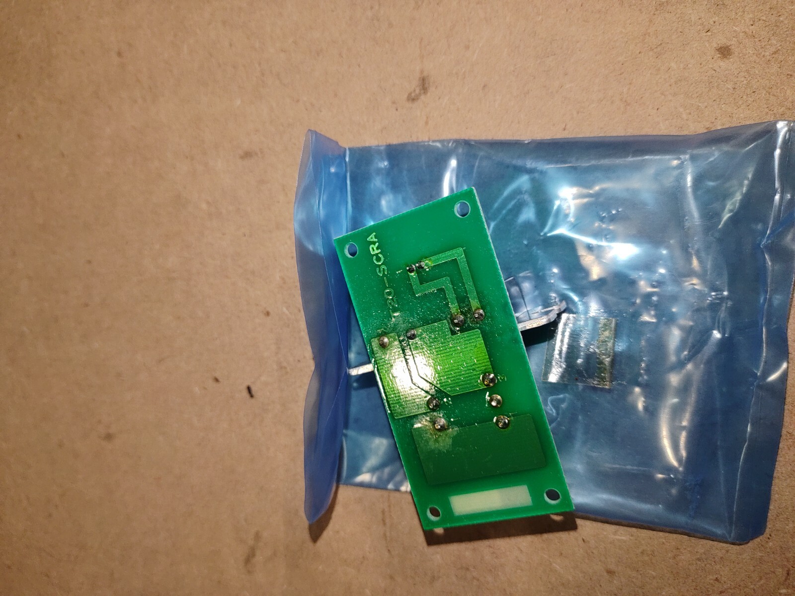 NAIS AQ5A2-ZP3-28VDC Solid State Relay on T20-SCRA Board.