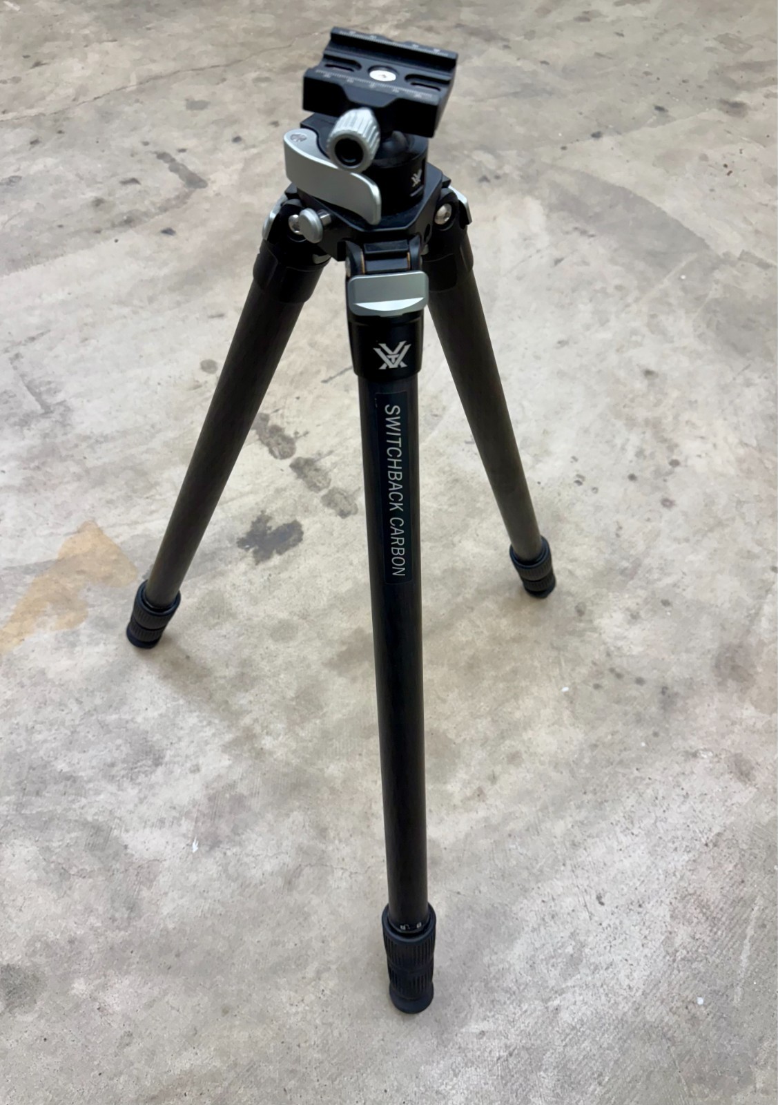 Vortex Optics Switchback Carbon Tripod W Pan Tilt Head Bubble Level & Case