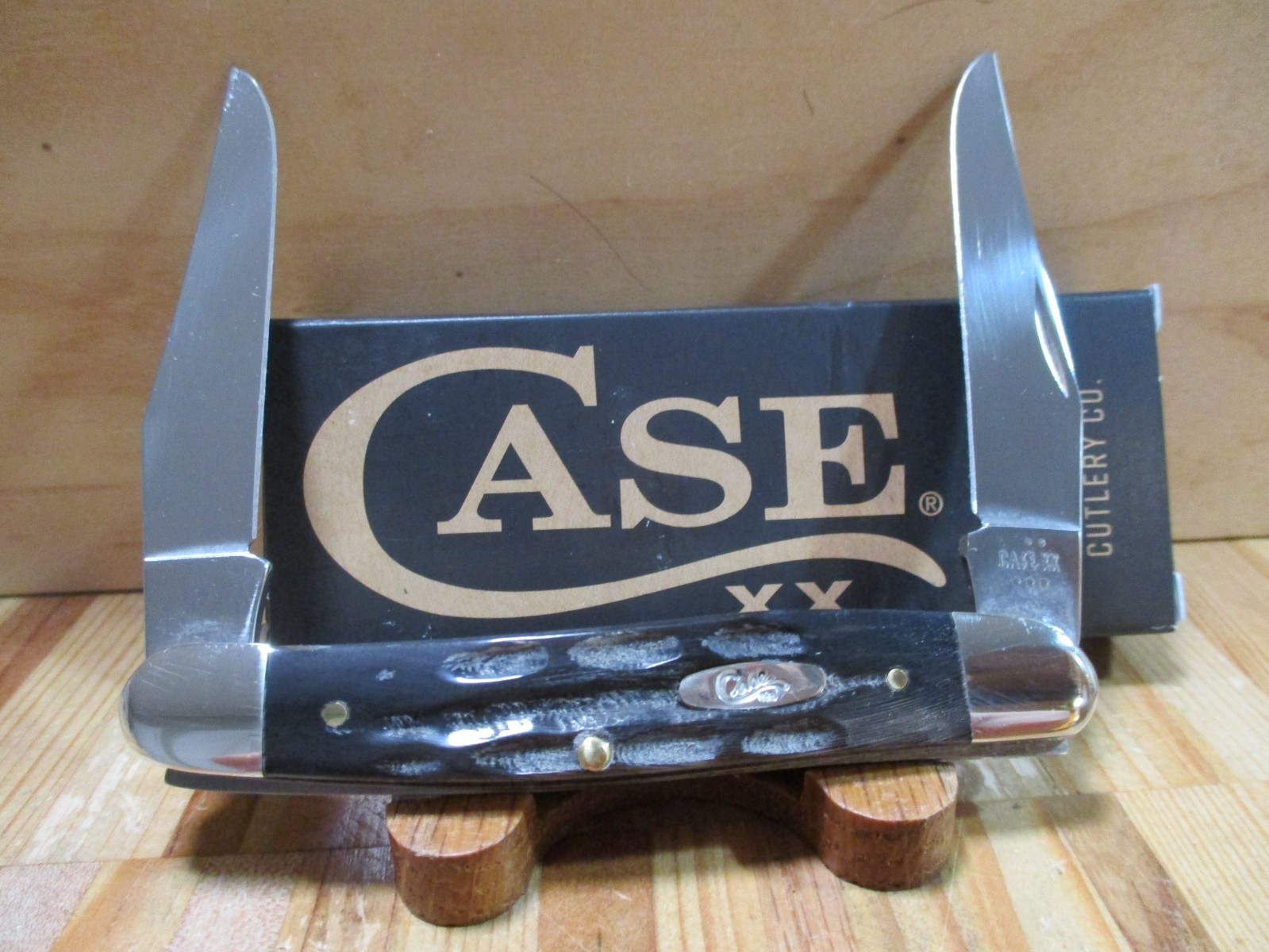 NIB Case XX Buffalo Horn Jig Muskrat Folding Pocketknife - 65032