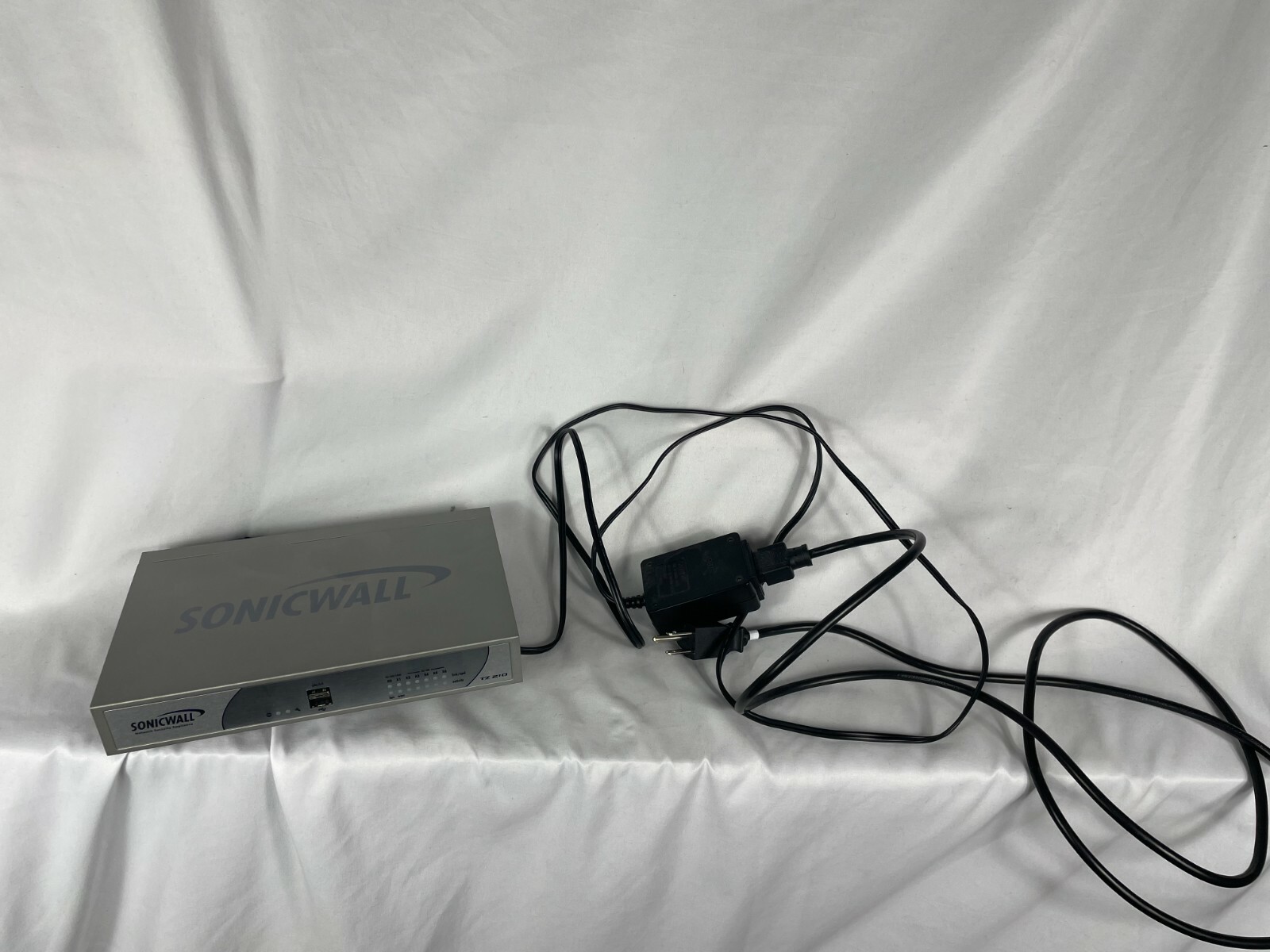 Sonicwall TZ 210 Network Security Appliance Model/Type APL20-063 D-11178