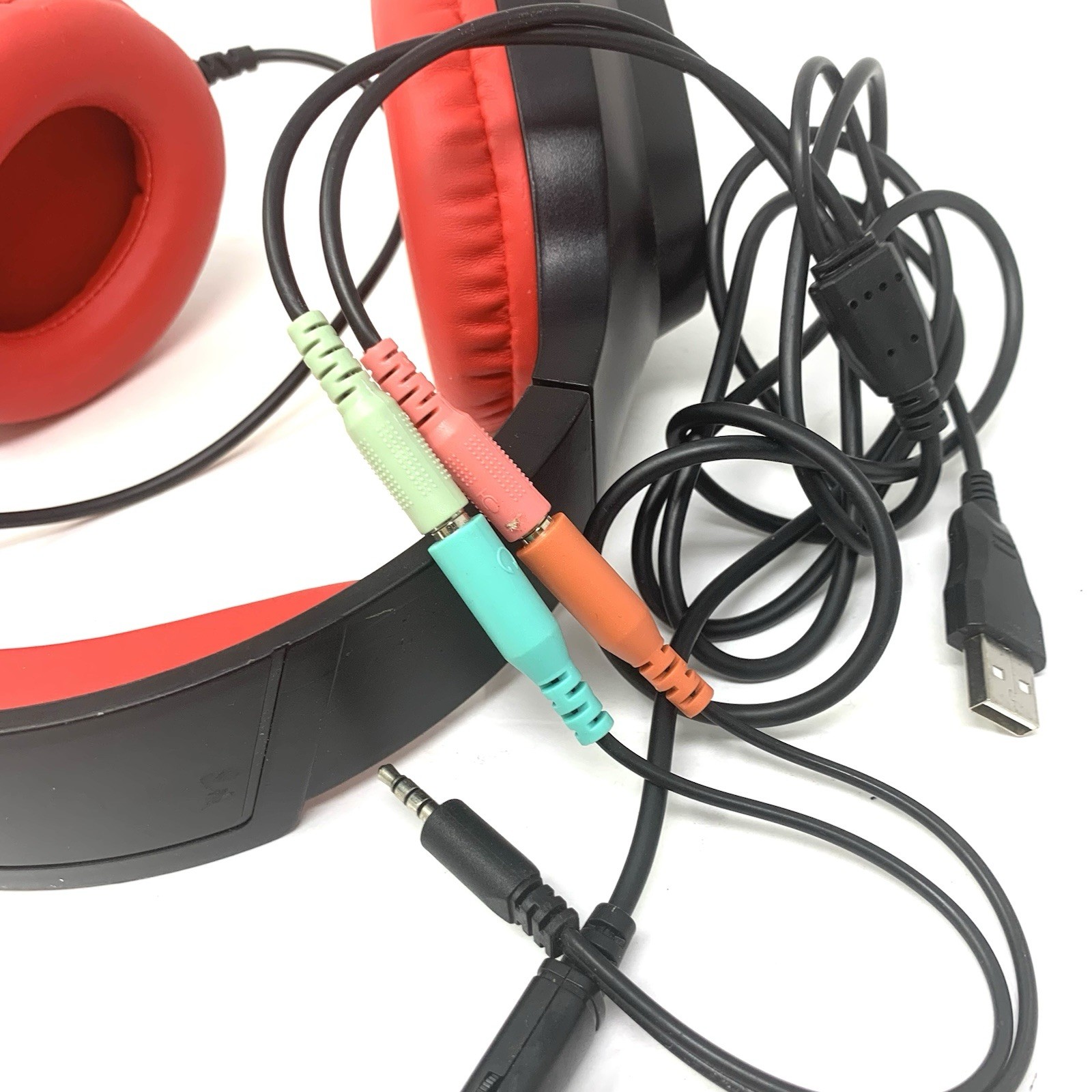 LVLUP Mod LU056 BlkRed Gaming Headset With Mic Pre Owned