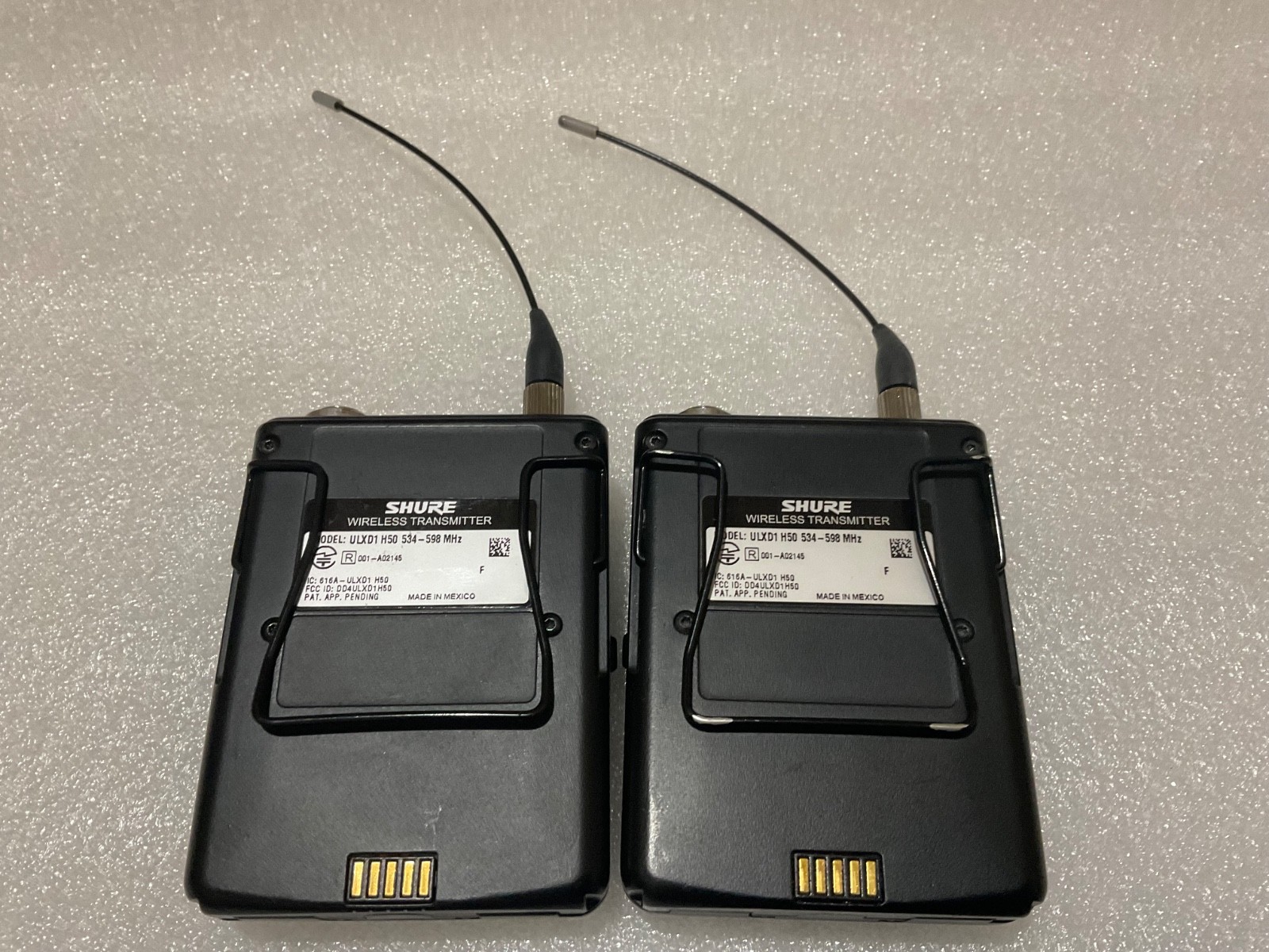 Shure ULXD1 H50 Digital Wireless Bodypack Transmitter H50 534-050 MHz(1).