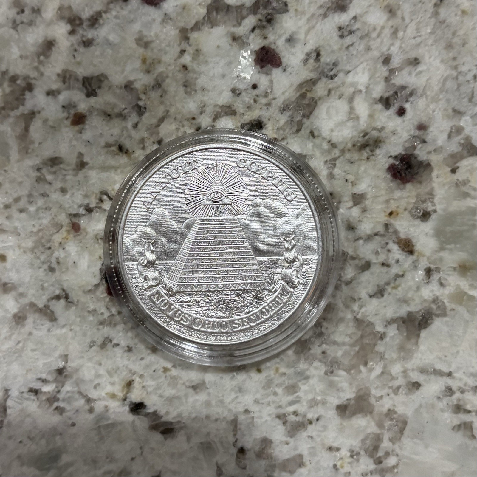 1 oz. GREAT SEAL of the UNITED STATES of AMERICA - BU rounds .999 fine silver