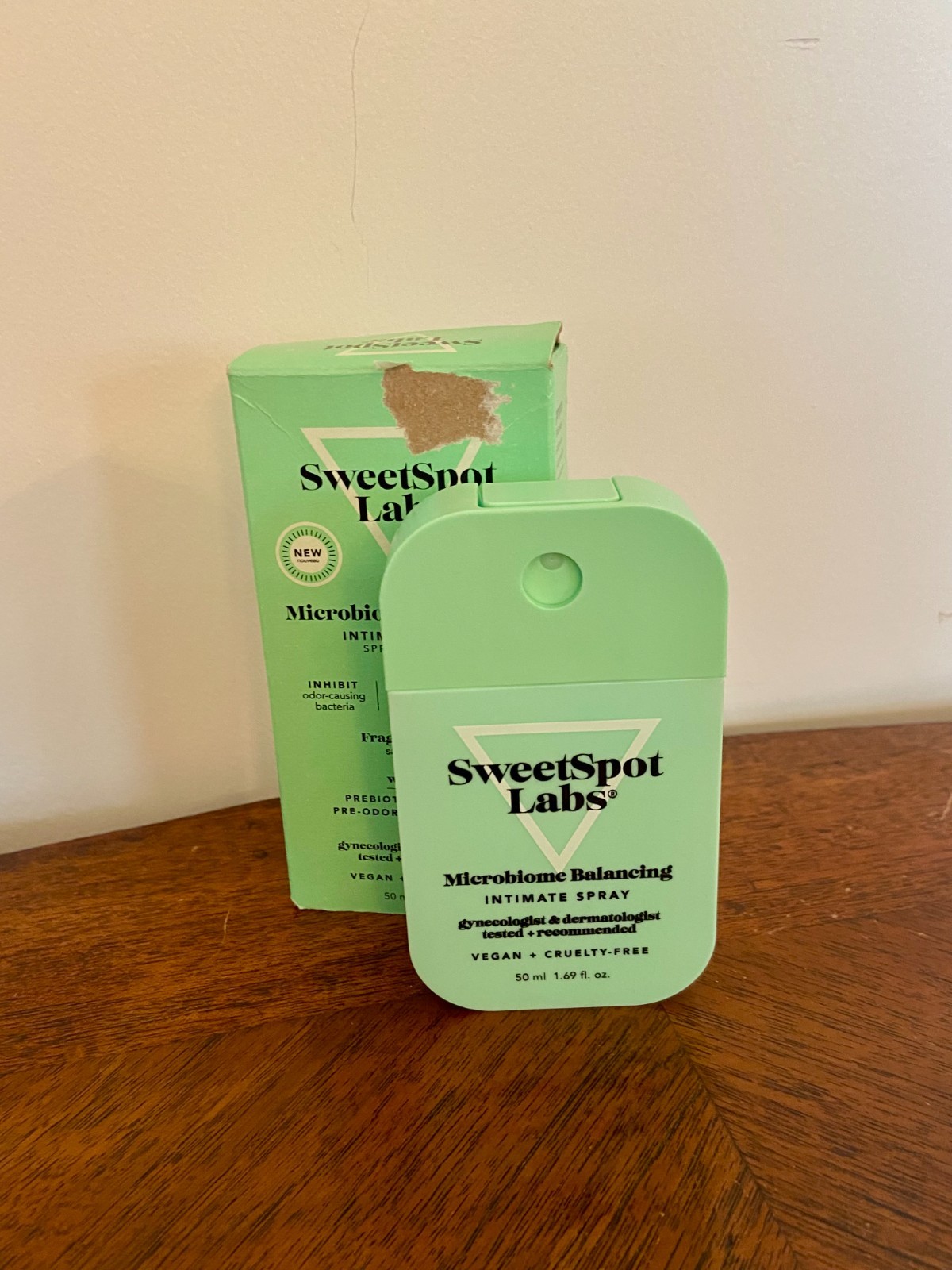 SweetSpot Labs Microbiome Balancing Feminine Spray Deodorant Spray ORIGINAL FORM