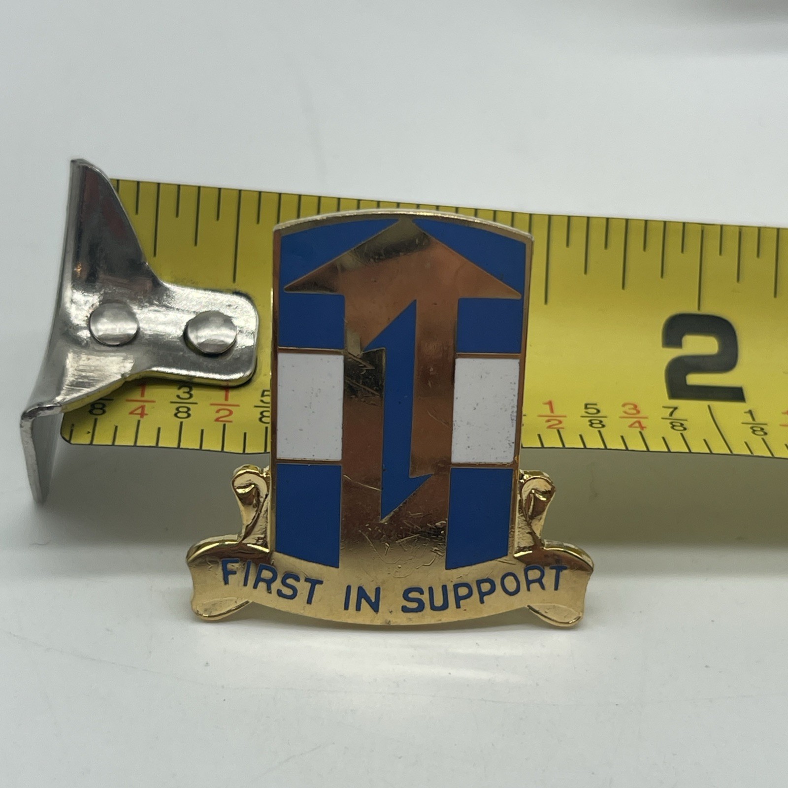 U.S. Military Army 21st Support Command Pin Clutch DI DUI FIRST IN SUPPORT Insig