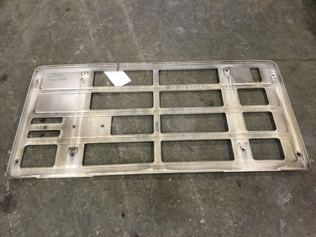 For 1987 INTERNATIONAL 2275 GRILLE , GA