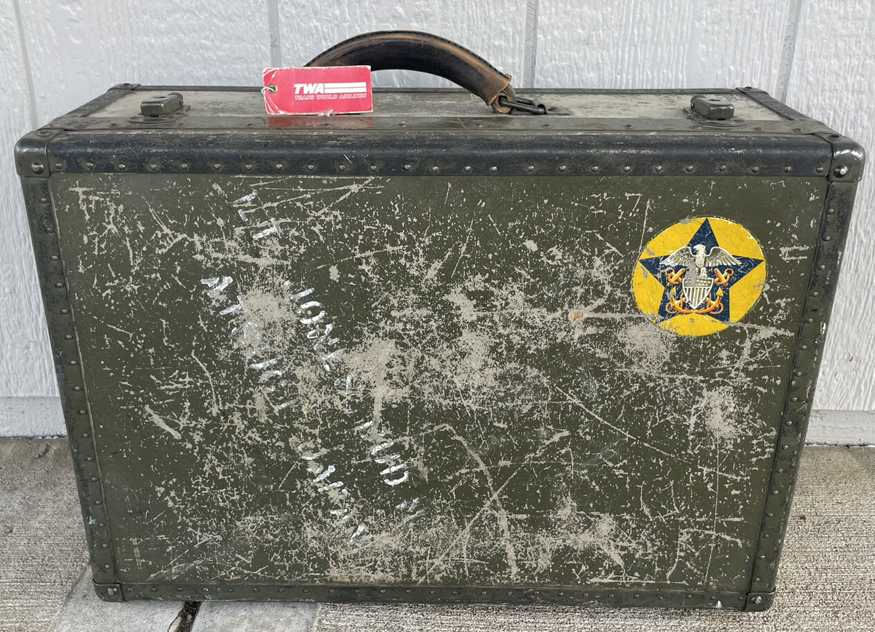 Vintage WWII Era US Navy Aviator's Hartmann Seapack Military Issue Luggage