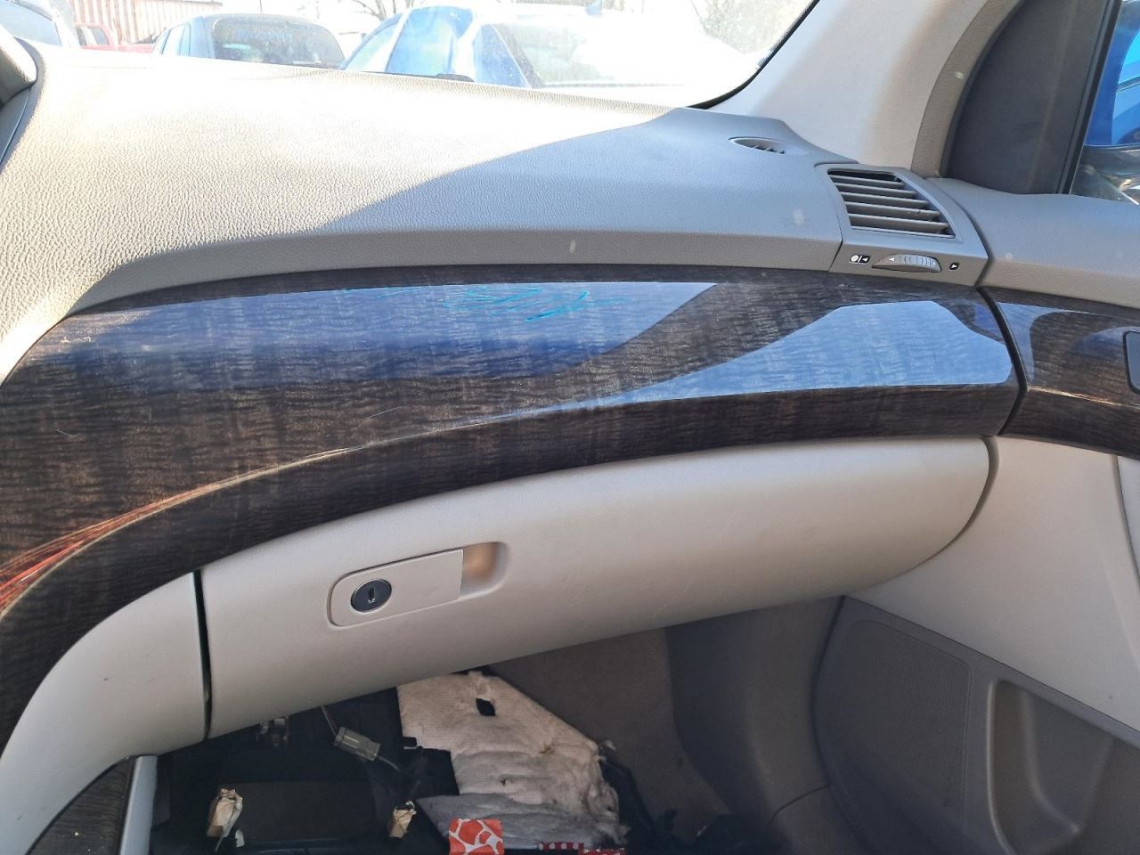 MDX 2010 Glove Box 4862717